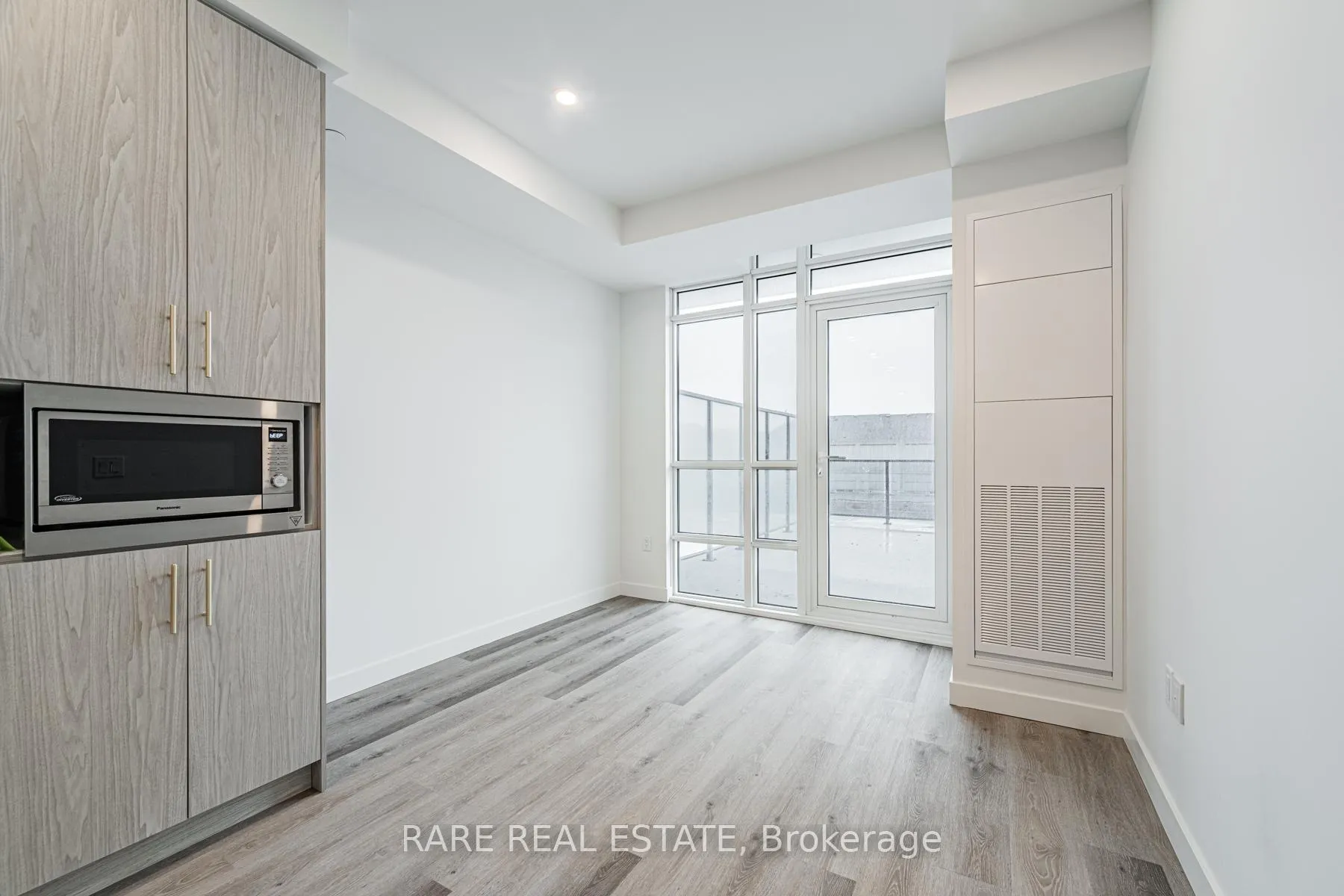 Photo 11 of Unit 228, 461 Green Road, Hamilton, Stoney Creek — HOMEH