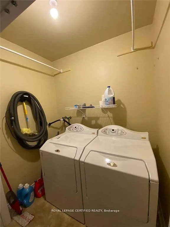 Photo 19 of Unit 9, 8305 Mclaughlin Road, Brampton, Brampton South — HOMEH