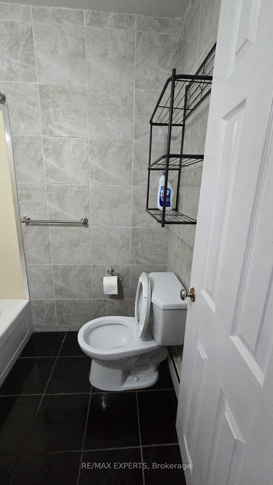 Photo 21 of Unit 5, 63 Donald Street, Belleville, Belleville Ward — HOMEH