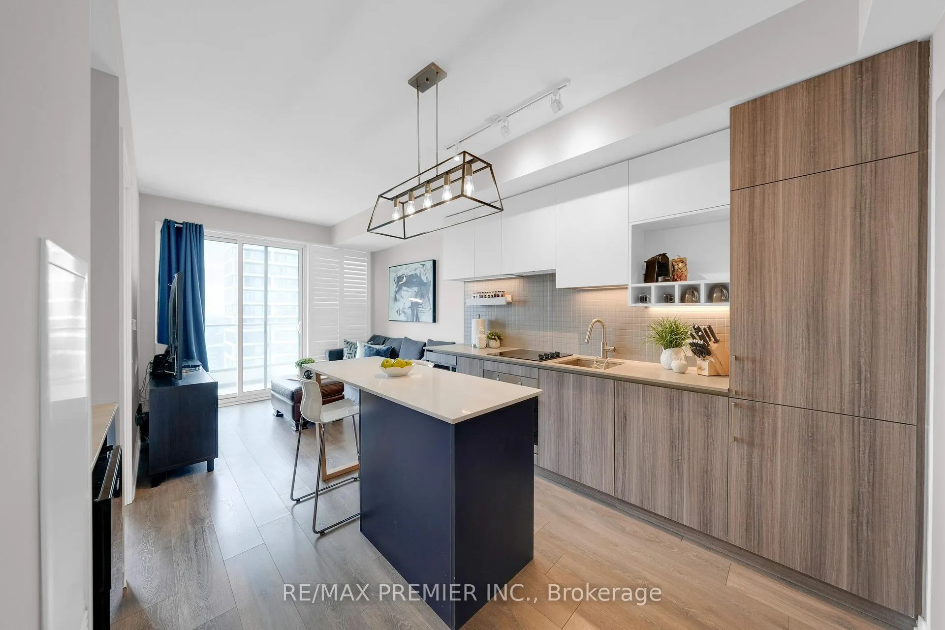 Photo 12 of Unit 5206, 898 Portage Parkway, Vaughan, Vaughan Corporate Centre — HOMEH