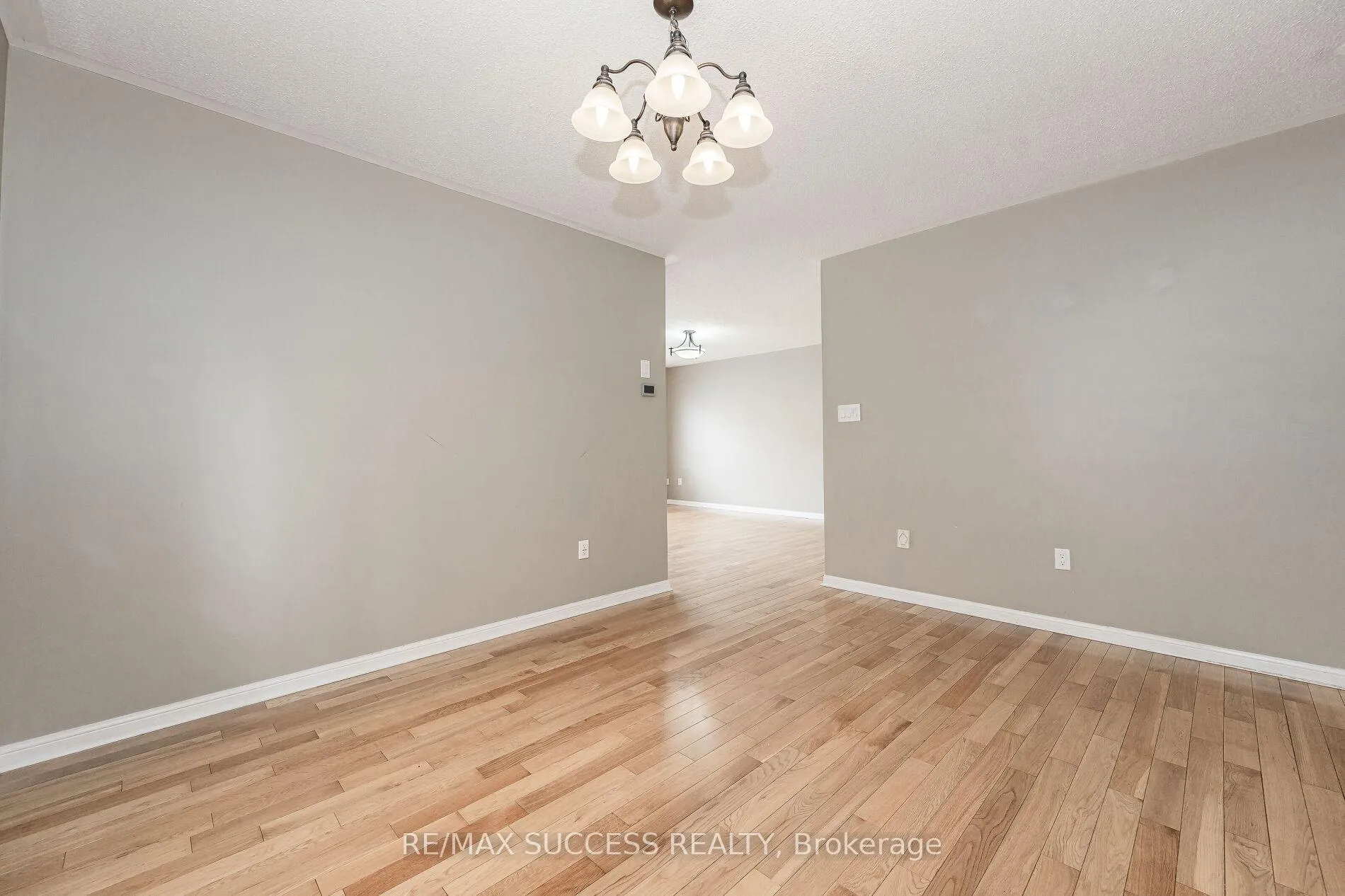 Photo 9 of 734 Edwards Avenue, Milton, Beaty — HOMEH