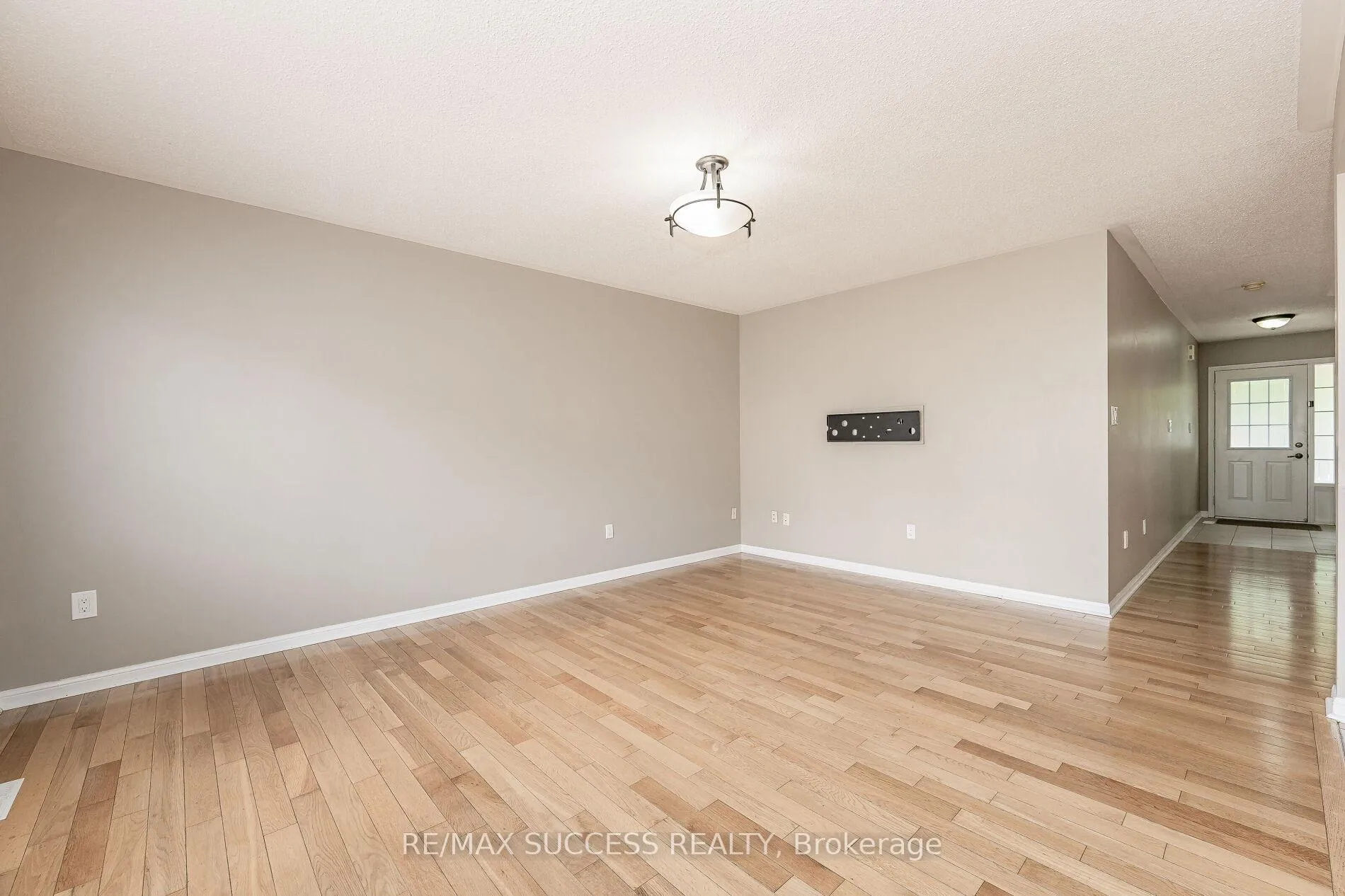 Photo 14 of 734 Edwards Avenue, Milton, Beaty — HOMEH