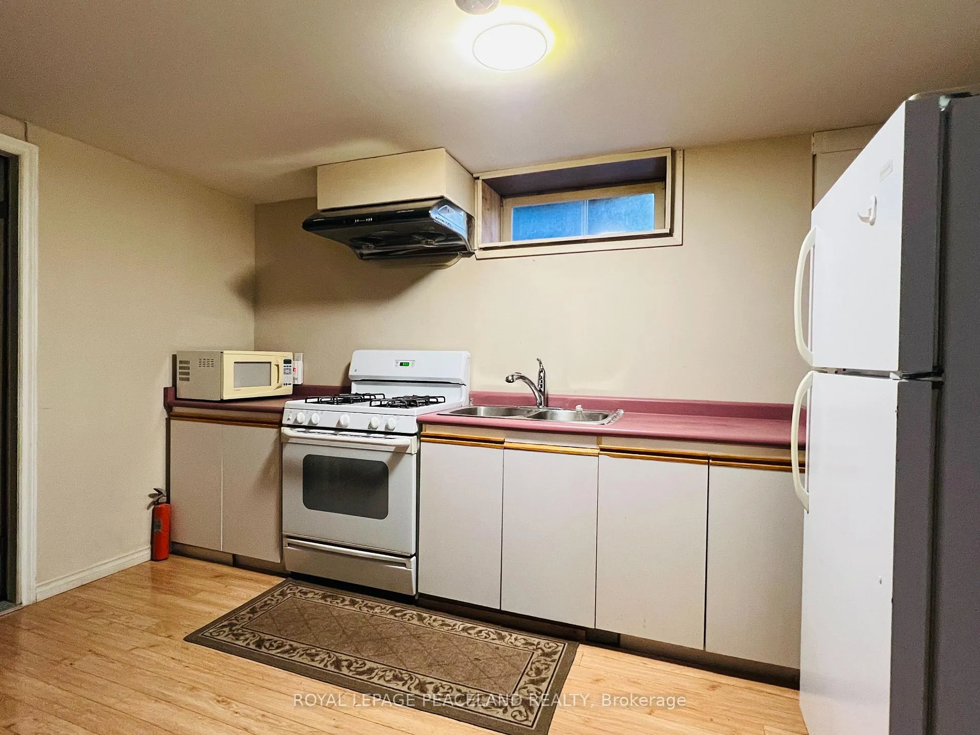 Photo 2 of Unit Basement, 403 Denlow Avenue, Hamilton, Westcliffe — HOMEH