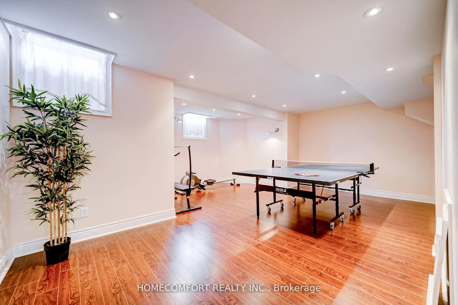 Photo 26 of 26 Belgrave Square, Markham, Berczy — HOMEH