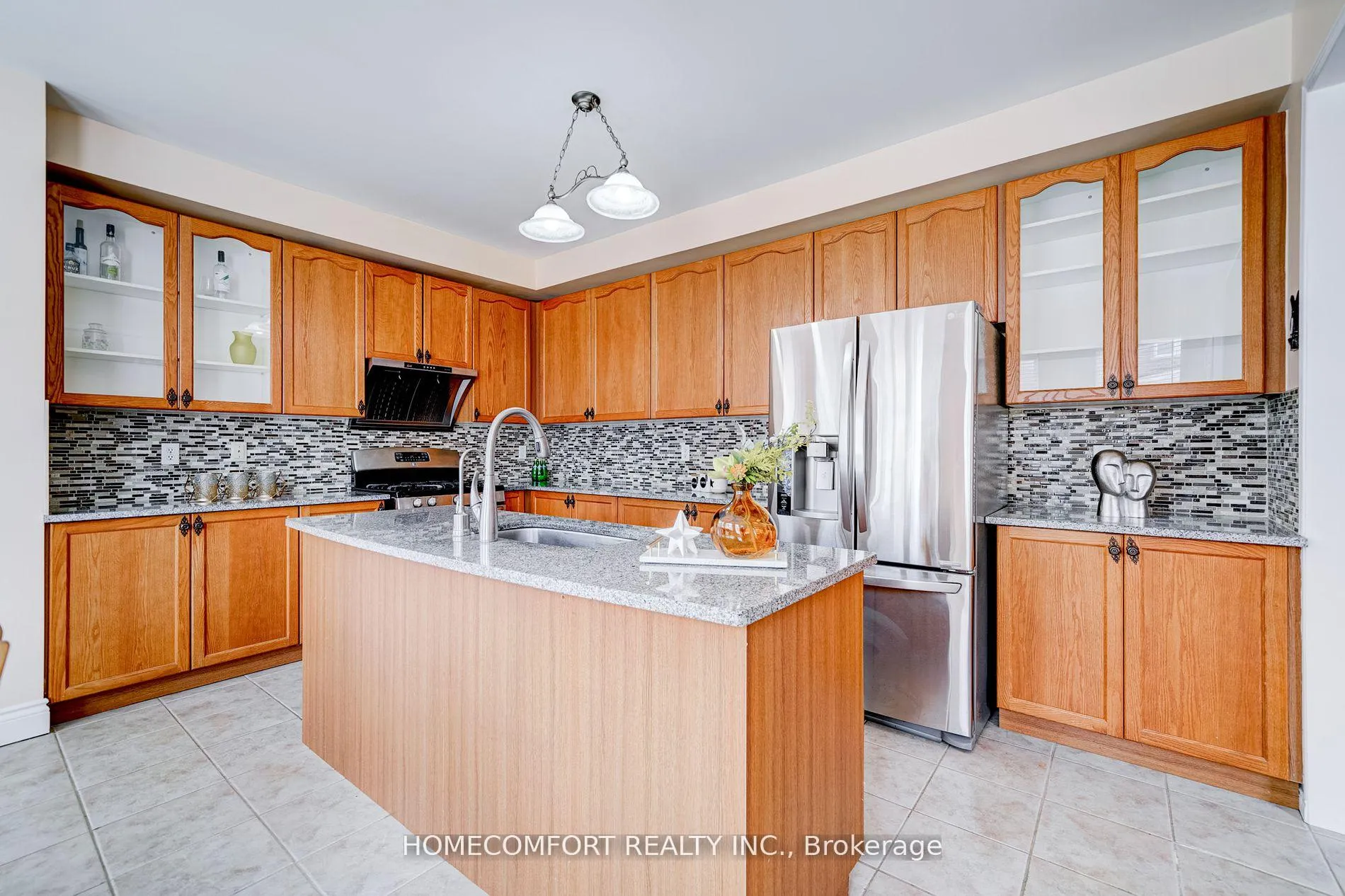 Photo 31 of 26 Belgrave Square, Markham, Berczy — HOMEH
