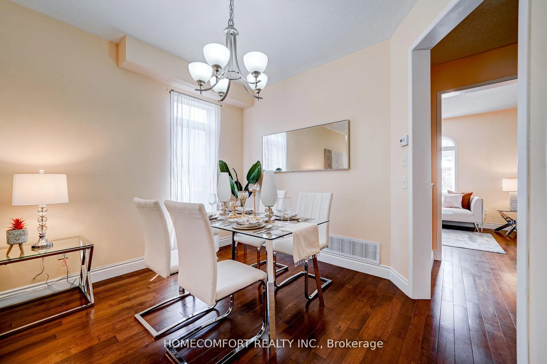 Photo 32 of 26 Belgrave Square, Markham, Berczy — HOMEH
