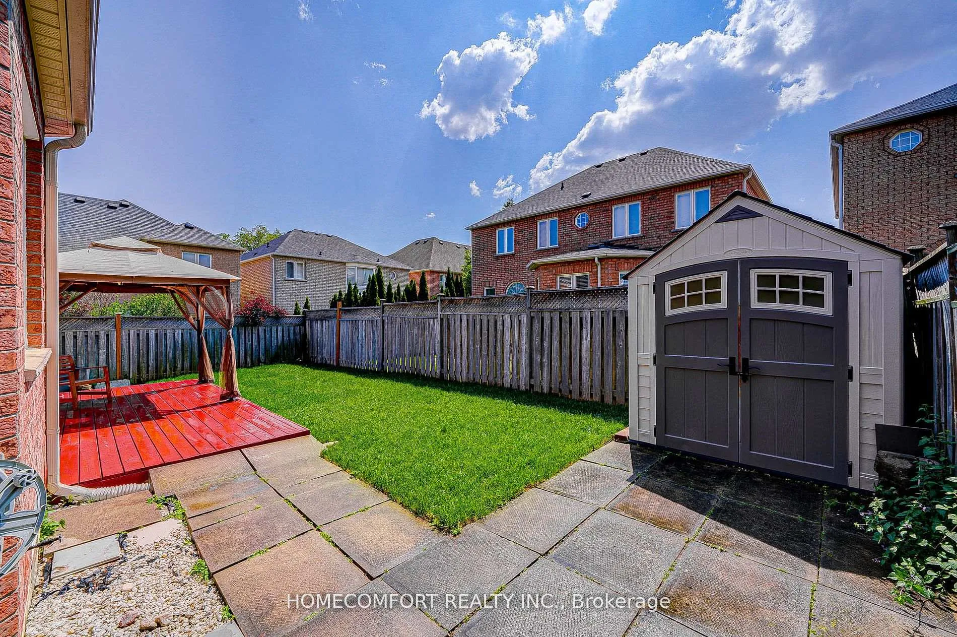 Photo 35 of 26 Belgrave Square, Markham, Berczy — HOMEH