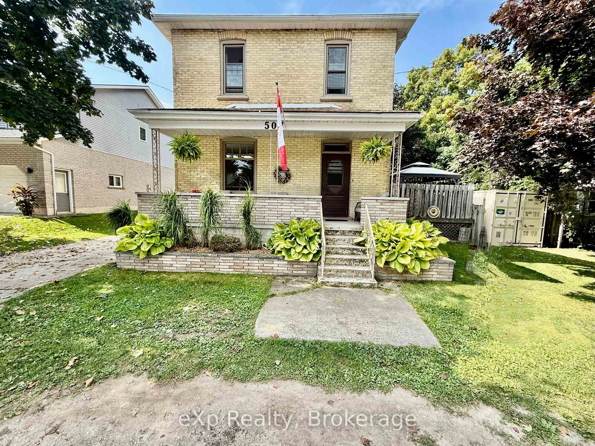 Front of 507 Mary Street