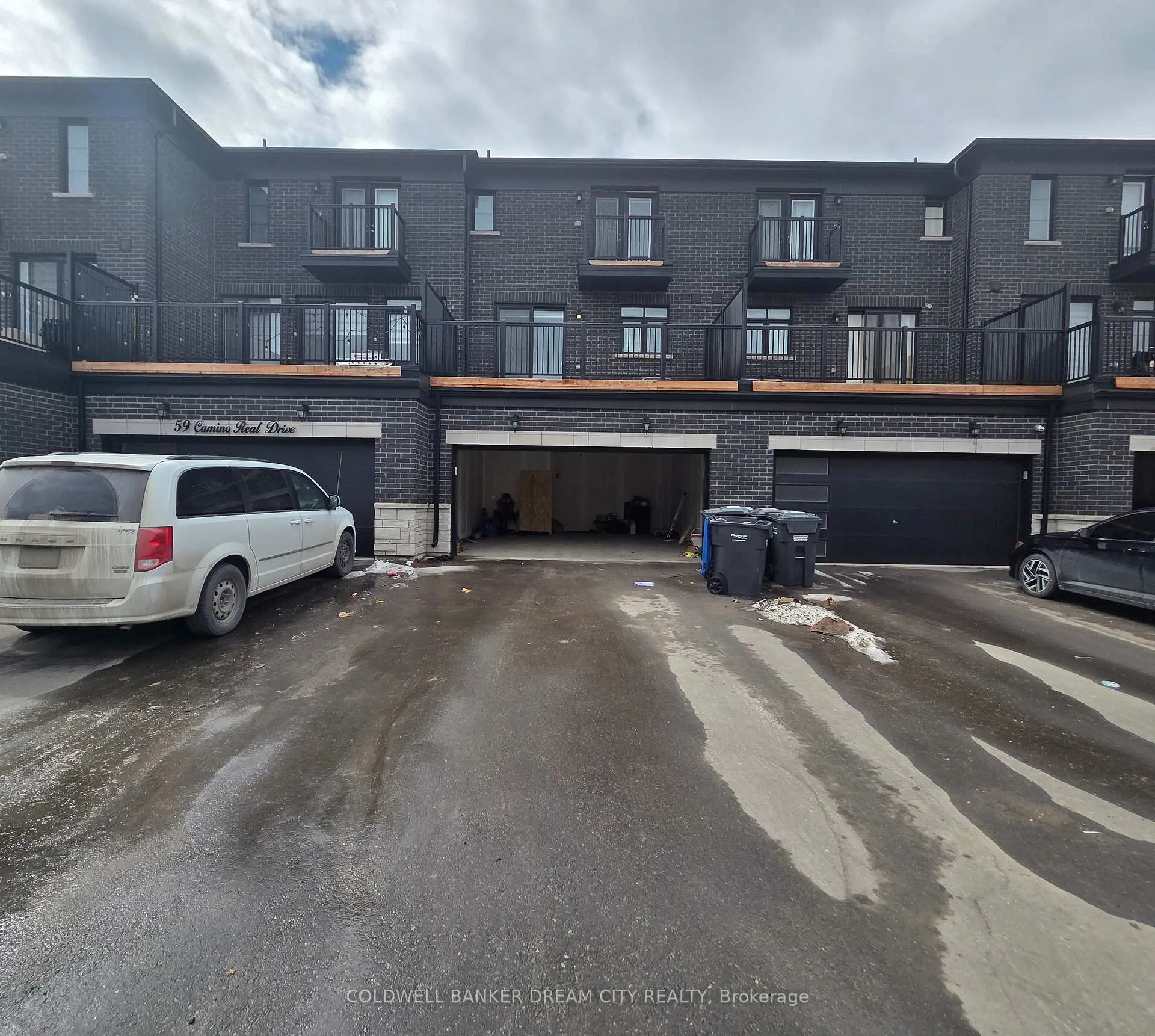 Photo 2 of 57 Camino Real Drive S, Caledon, Rural Caledon — HOMEH