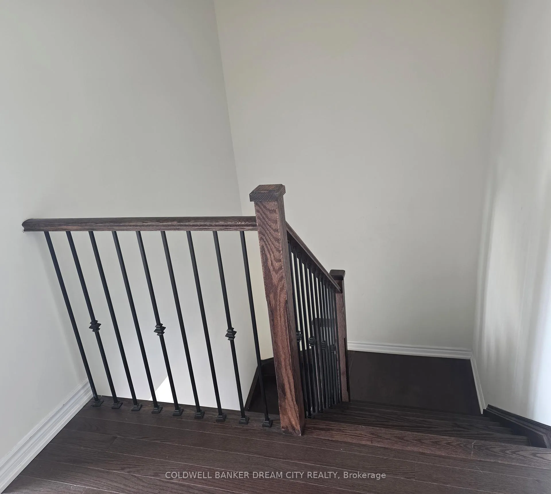 Photo 22 of 57 Camino Real Drive S, Caledon, Rural Caledon — HOMEH