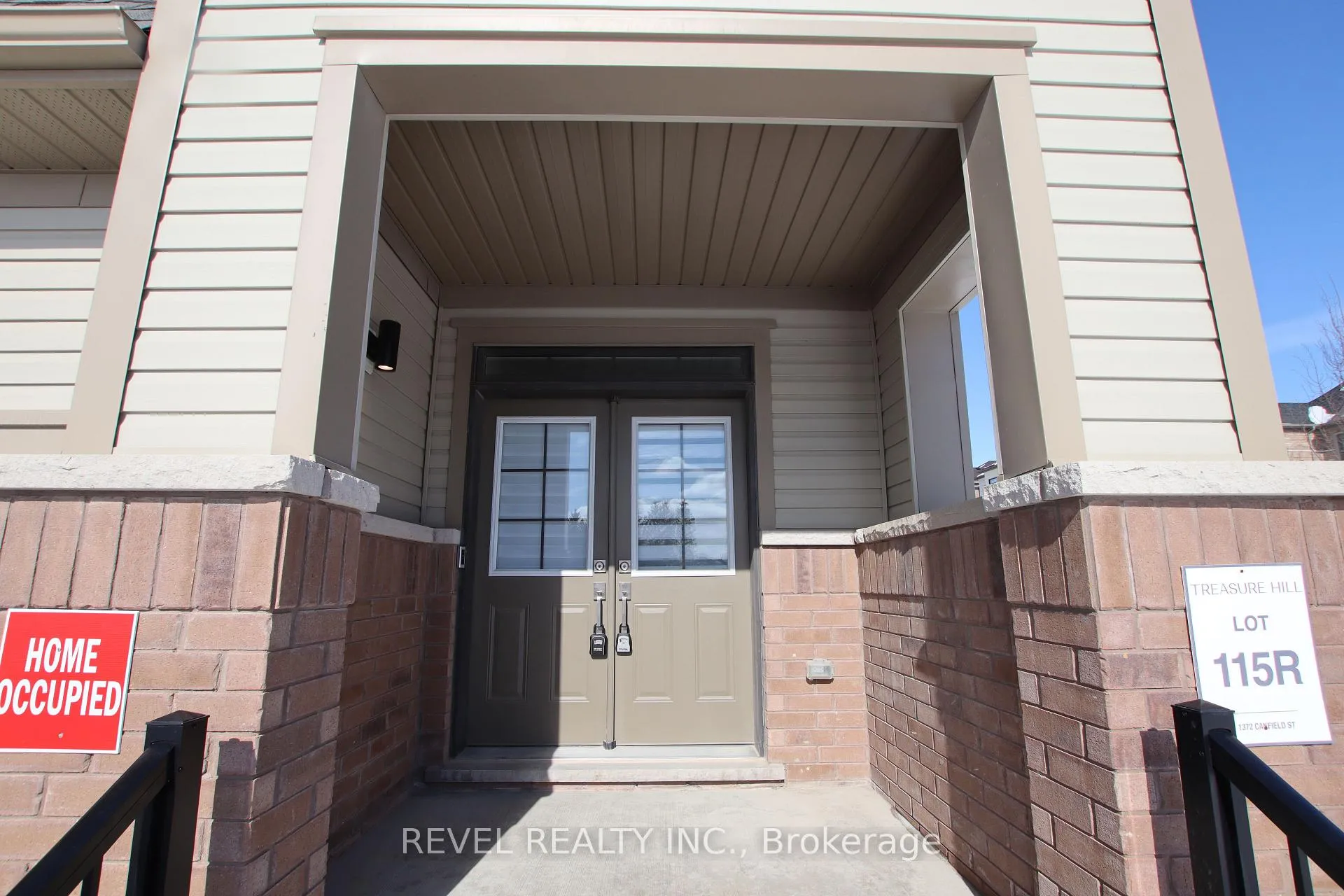 Photo 2 of 1372 Canfield Street, Oshawa, Kedron — HOMEH