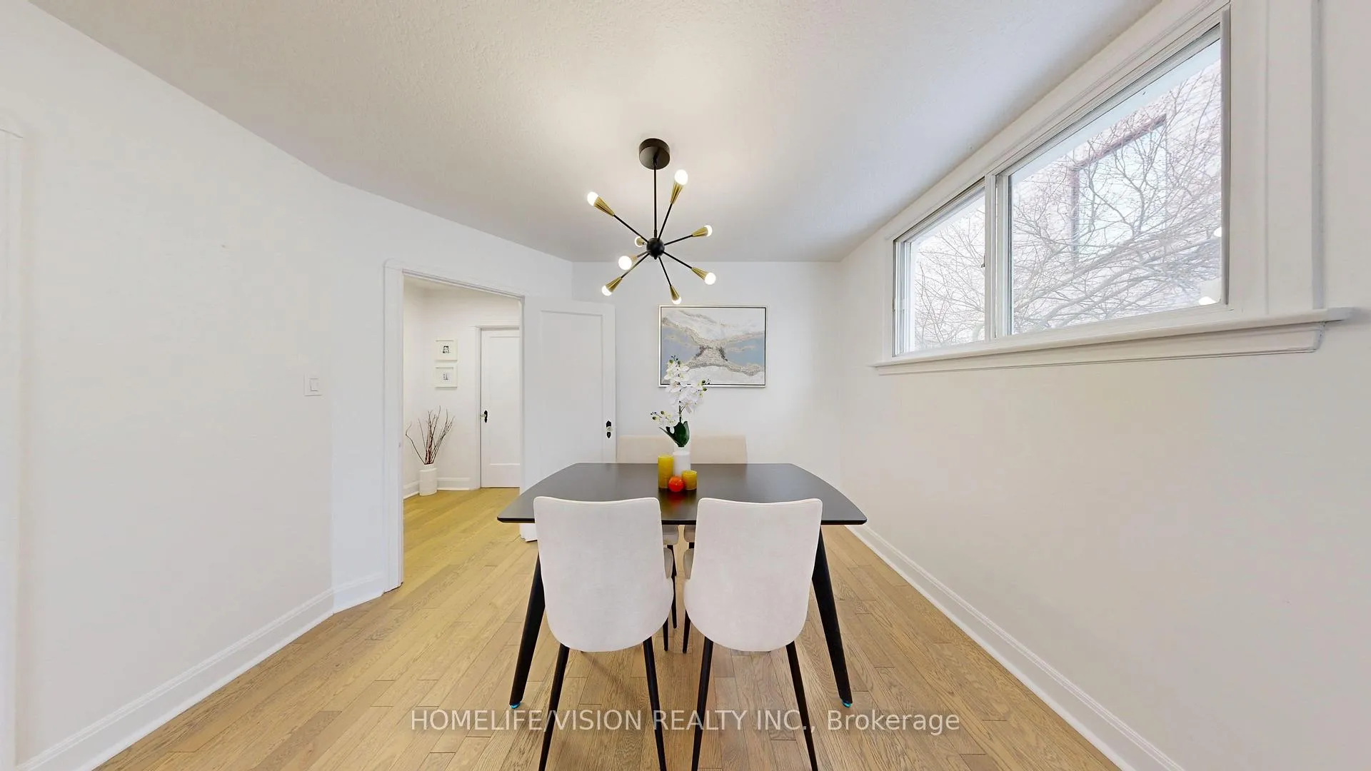 Photo 8 of 37 Davies Crescent, Toronto, East York — HOMEH