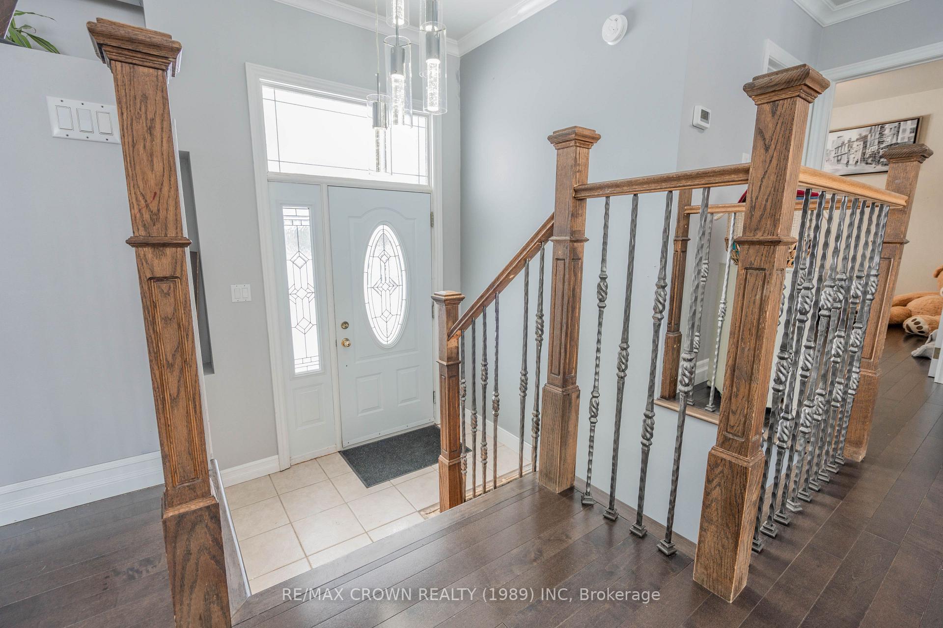 Photo 11 of 54 Ottawa Street, Kapuskasing — HOMEH