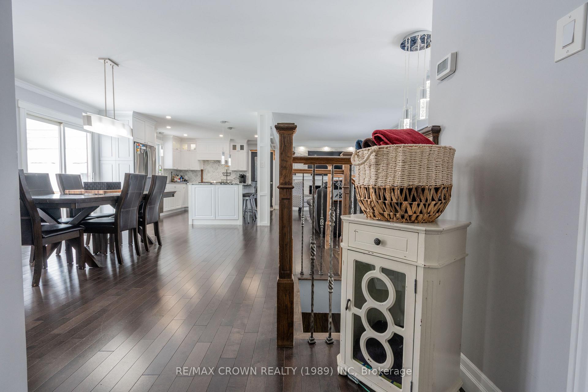 Photo 21 of 54 Ottawa Street, Kapuskasing — HOMEH