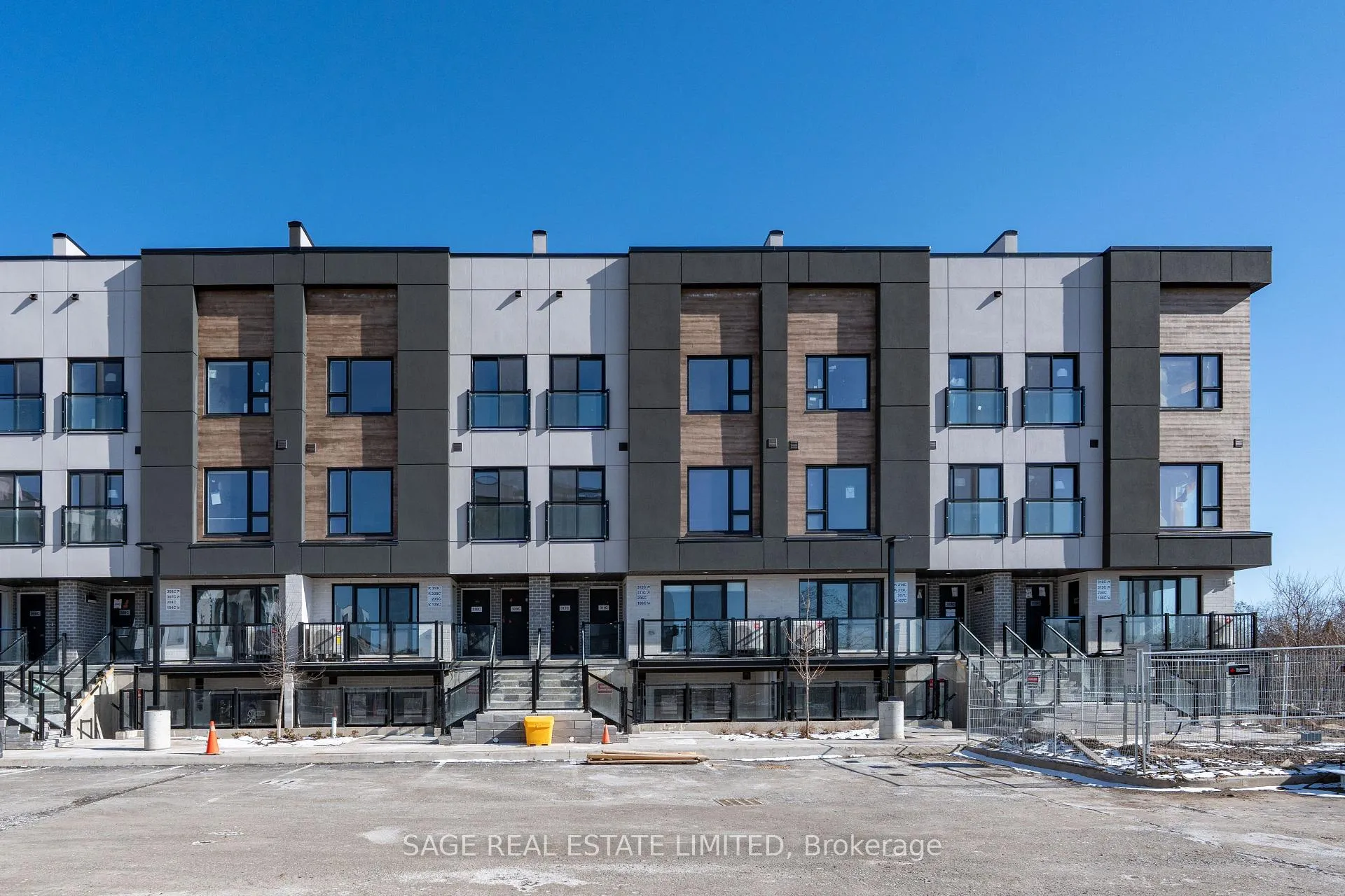 Photo 1 of Unit 312C, 16 Melbourne Avenue, St. Catharines, E. Chester — HOMEH