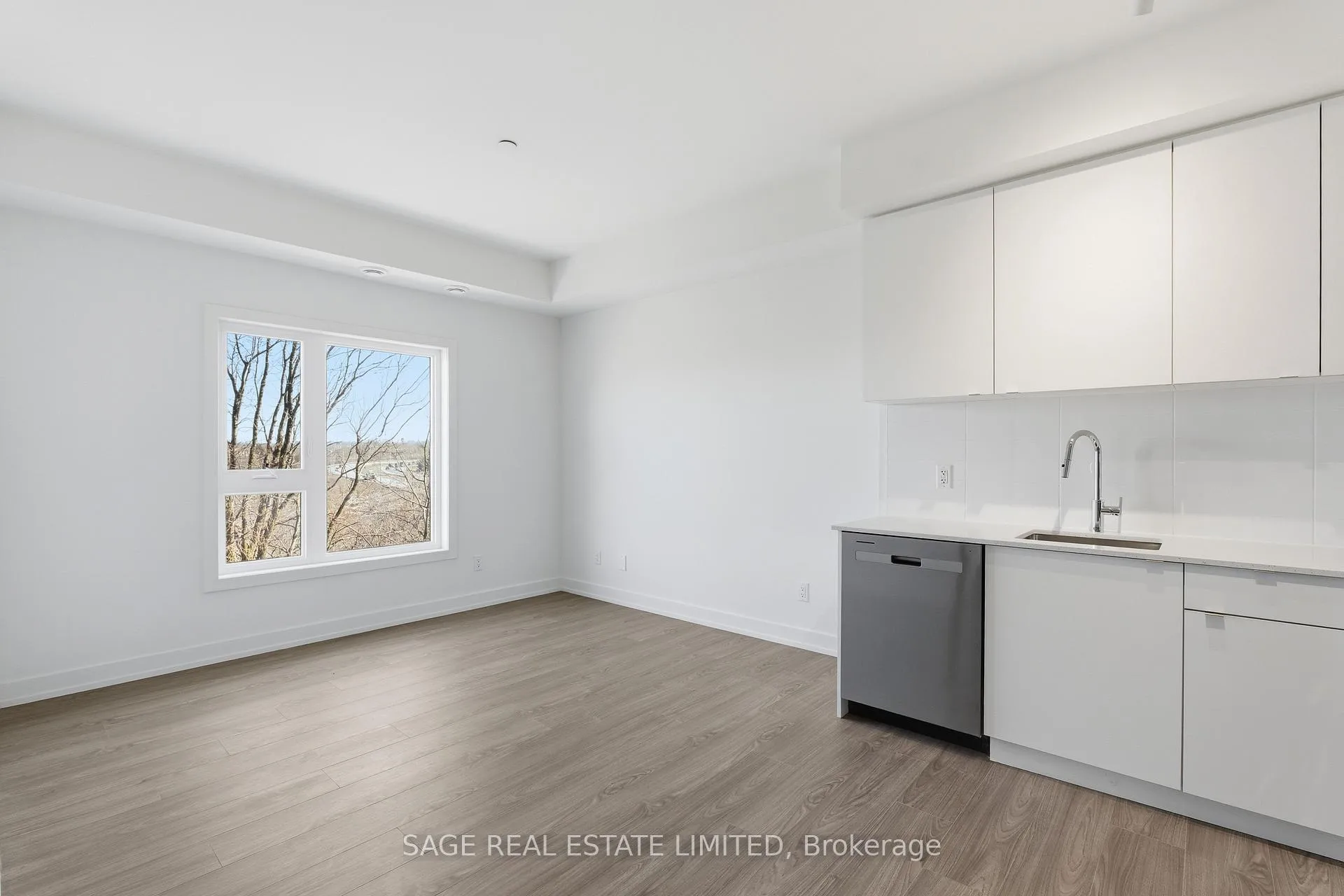 Photo 5 of Unit 312C, 16 Melbourne Avenue, St. Catharines, E. Chester — HOMEH