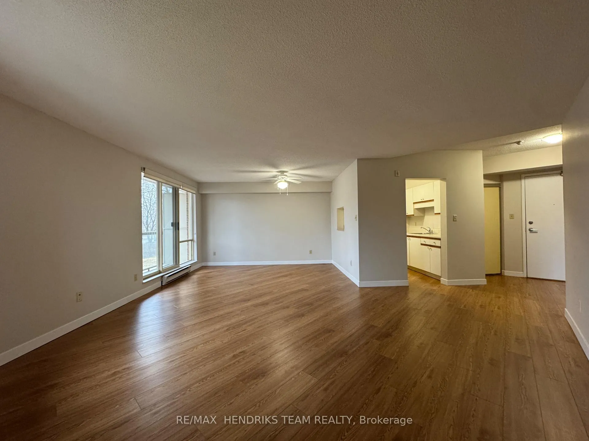 Photo 8 of Unit 210, 56 Windward Street, St. Catharines, Carlton/Bunting — HOMEH