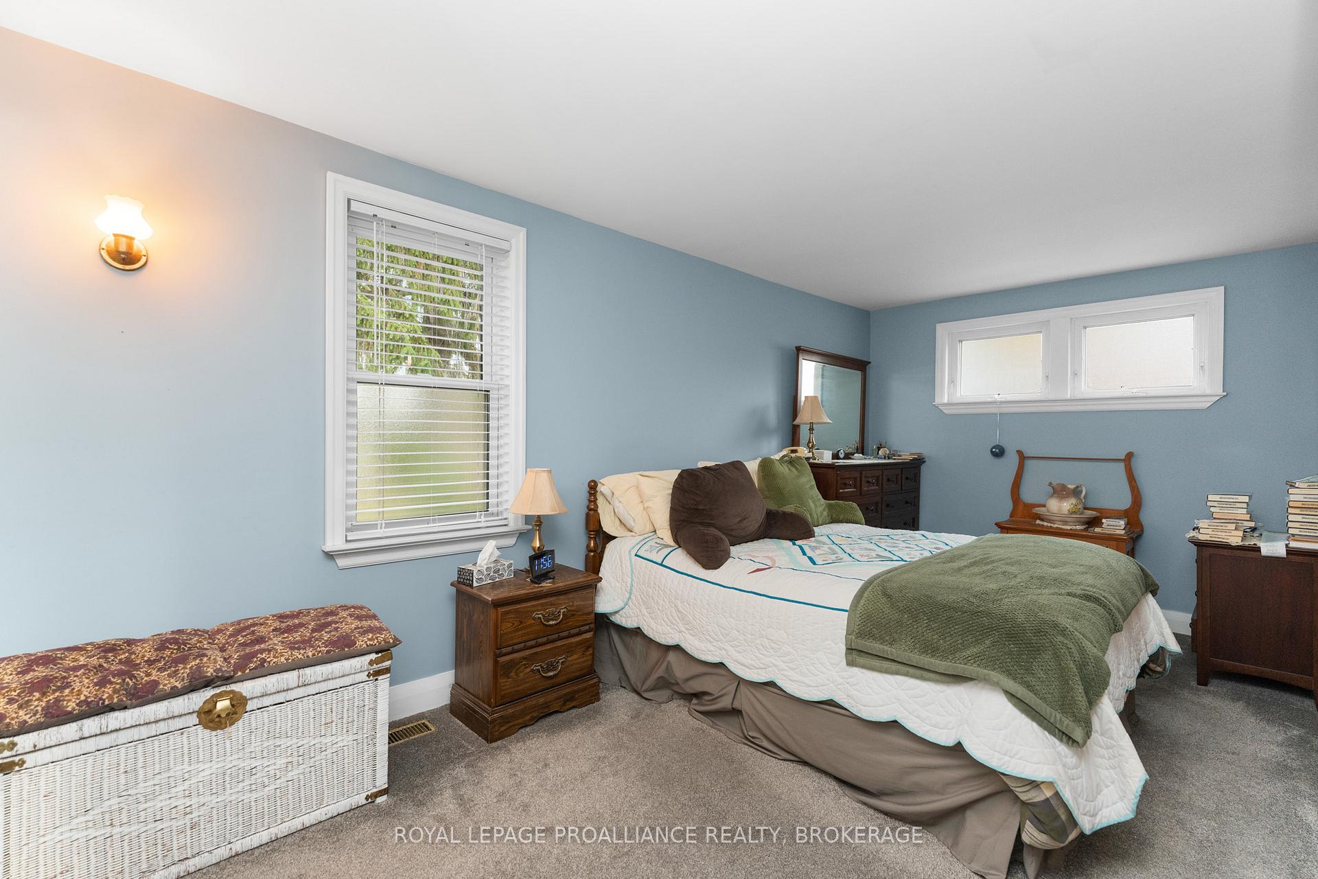 Photo 19 of 58 Stanley Street, Kingston, East of Sir John A. Blvd — HOMEH