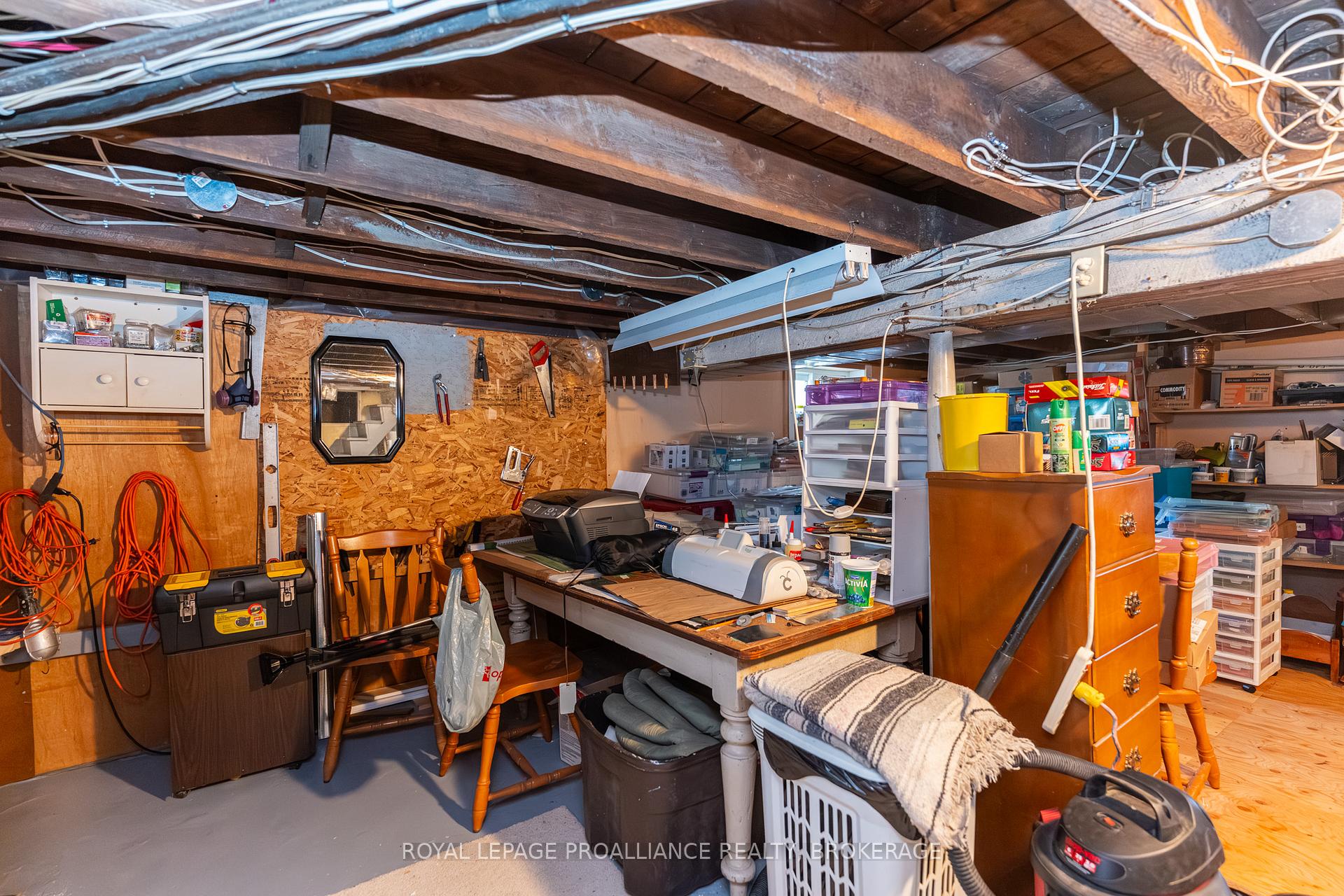 Photo 32 of 58 Stanley Street, Kingston, East of Sir John A. Blvd — HOMEH
