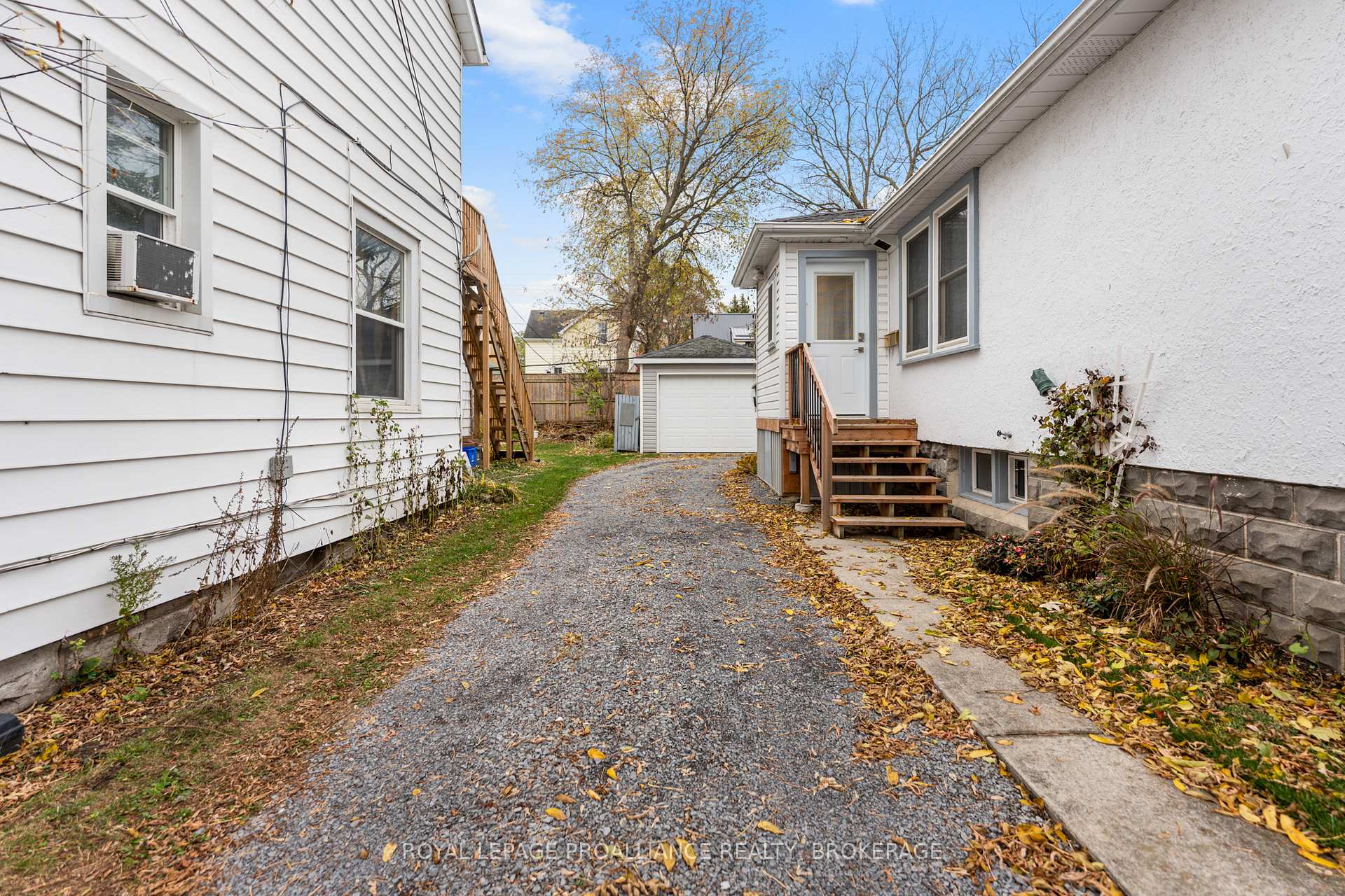 Photo 36 of 58 Stanley Street, Kingston, East of Sir John A. Blvd — HOMEH