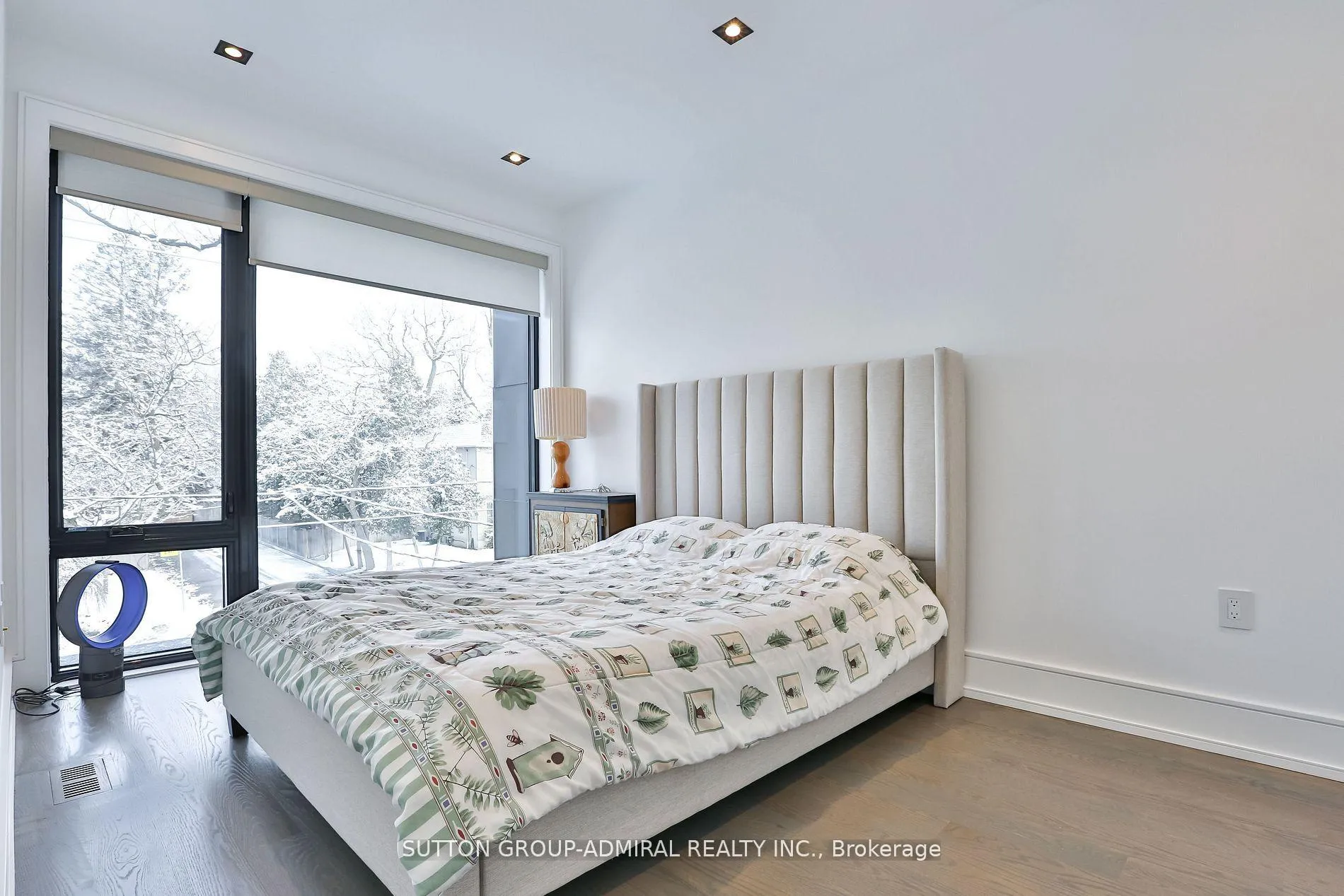 Photo 17 of 343 Manor Road E, Toronto, Mount Pleasant East — HOMEH