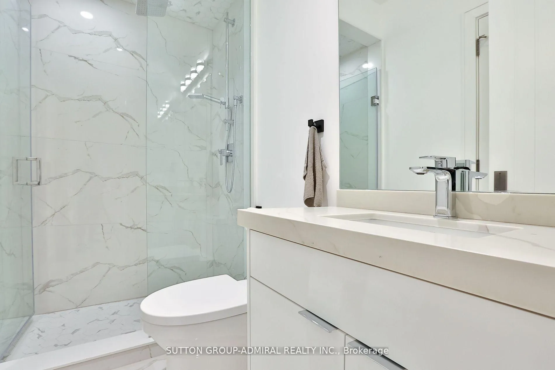 Photo 25 of 343 Manor Road E, Toronto, Mount Pleasant East — HOMEH