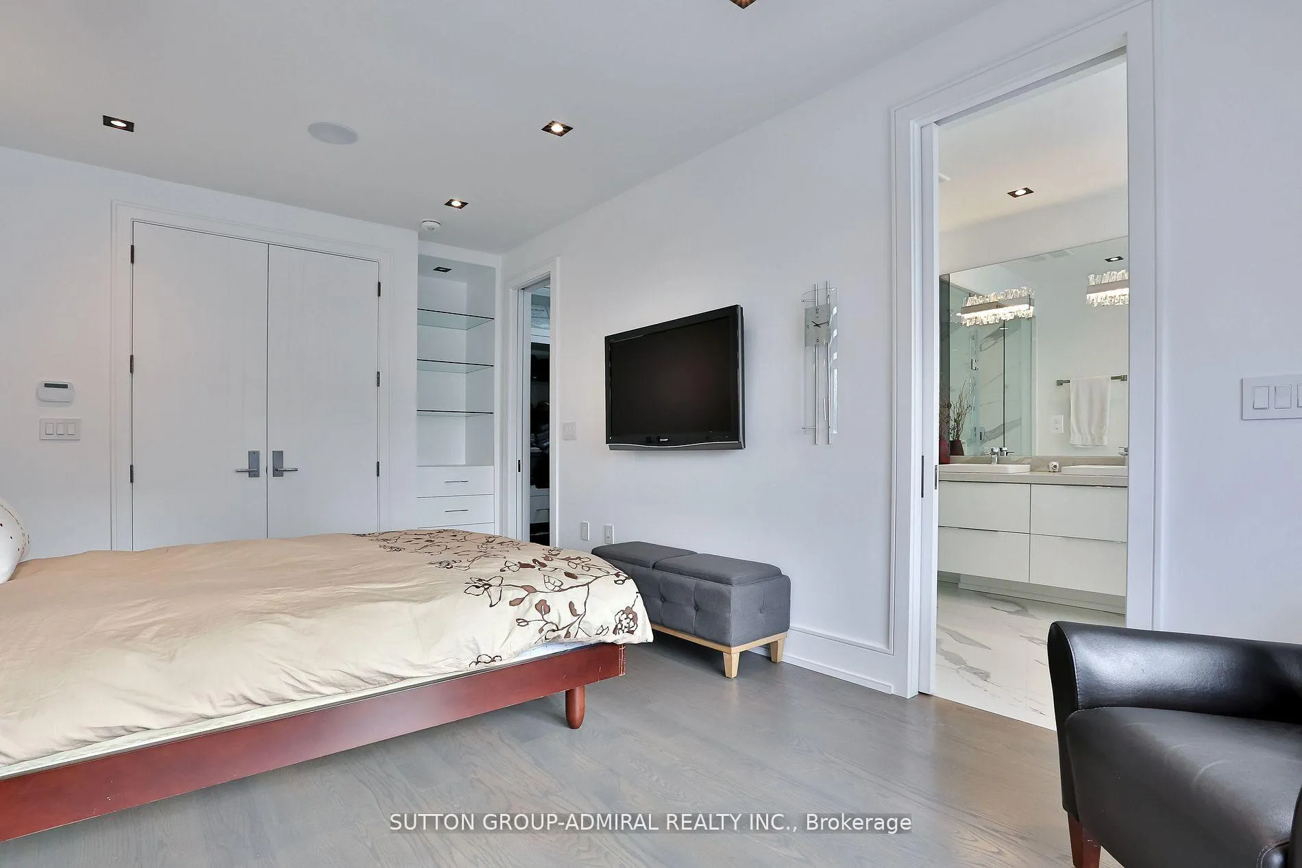 Photo 30 of 343 Manor Road E, Toronto, Mount Pleasant East — HOMEH