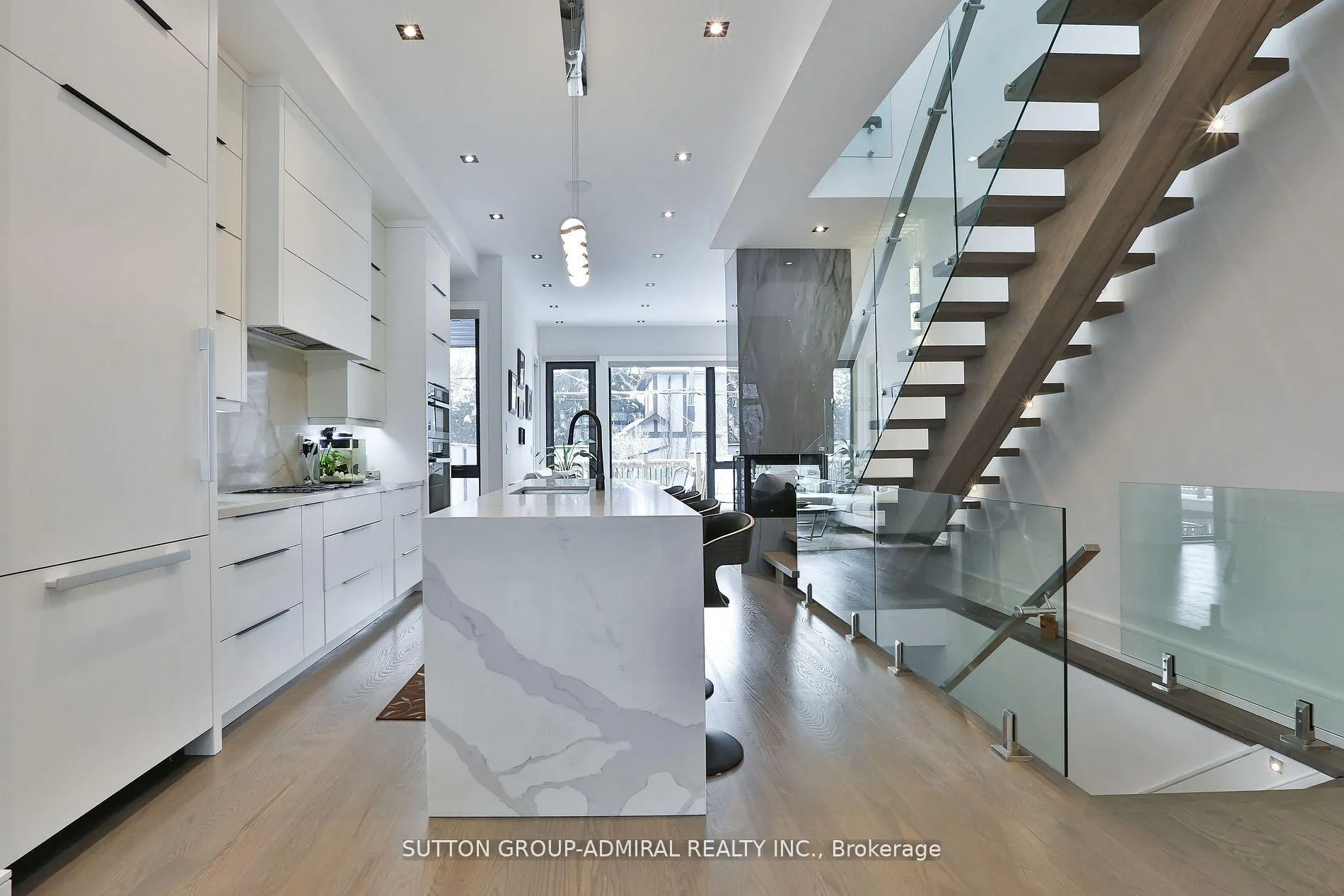 Photo 36 of 343 Manor Road E, Toronto, Mount Pleasant East — HOMEH
