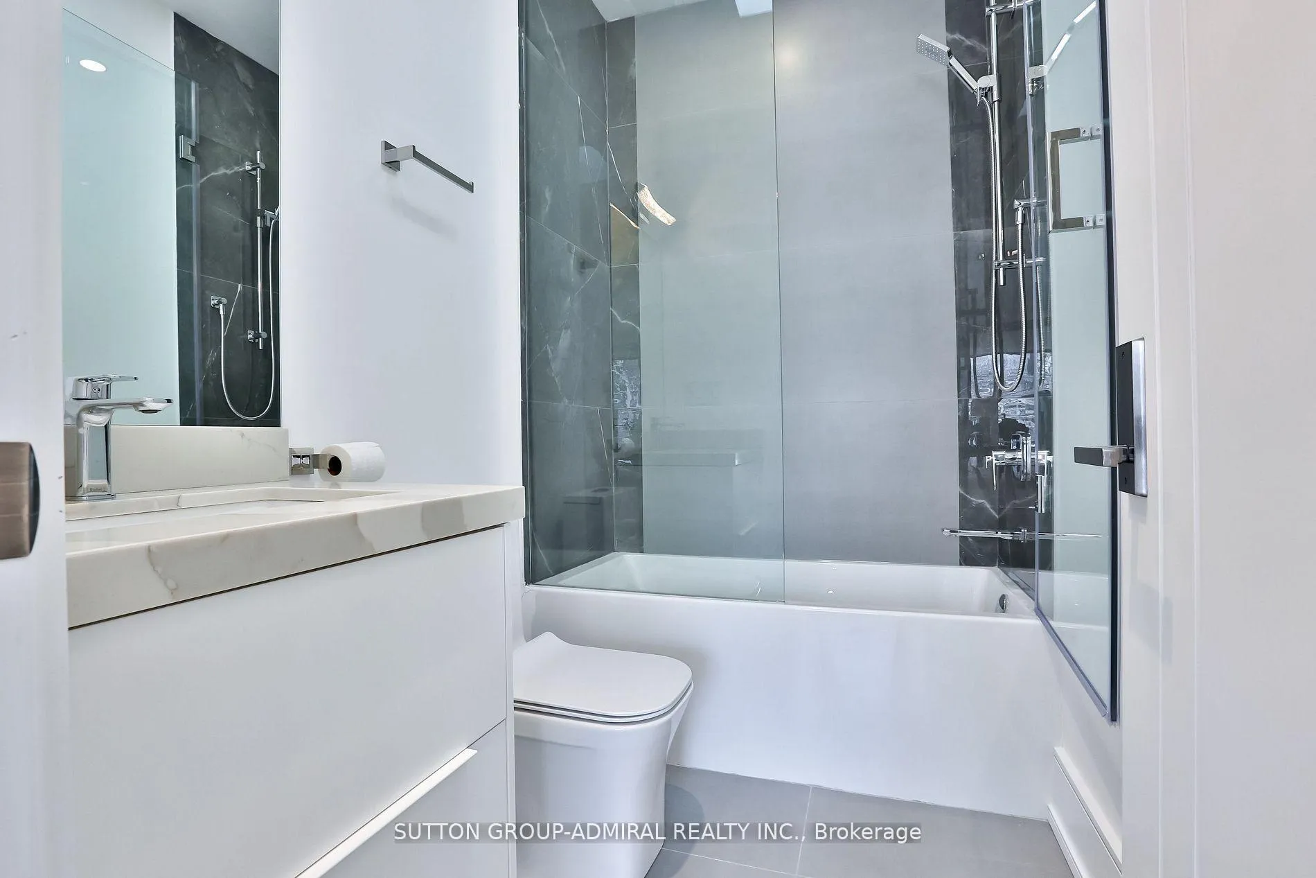 Photo 40 of 343 Manor Road E, Toronto, Mount Pleasant East — HOMEH