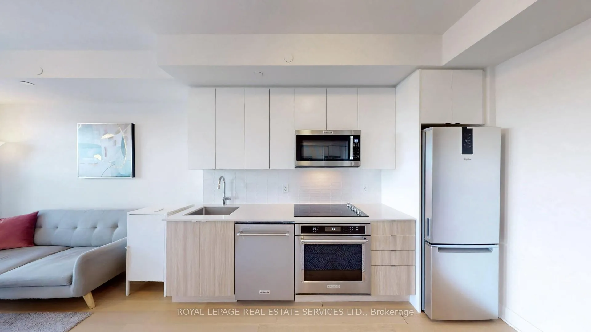 Photo 11 of Unit 521, 3240 William Coltson Avenue, Oakville, Joshua Meadows — HOMEH