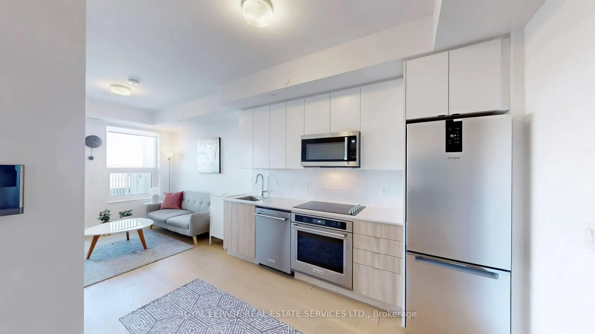 Photo 12 of Unit 521, 3240 William Coltson Avenue, Oakville, Joshua Meadows — HOMEH