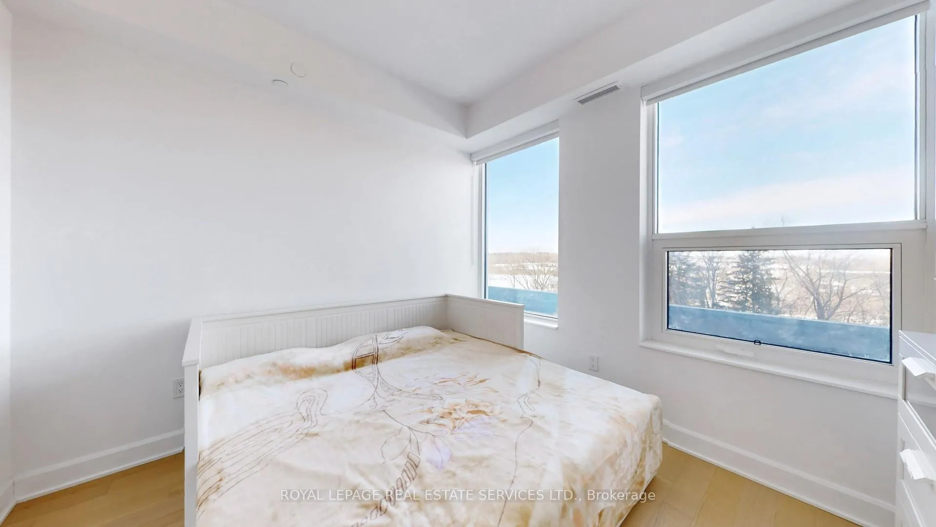 Photo 13 of Unit 521, 3240 William Coltson Avenue, Oakville, Joshua Meadows — HOMEH
