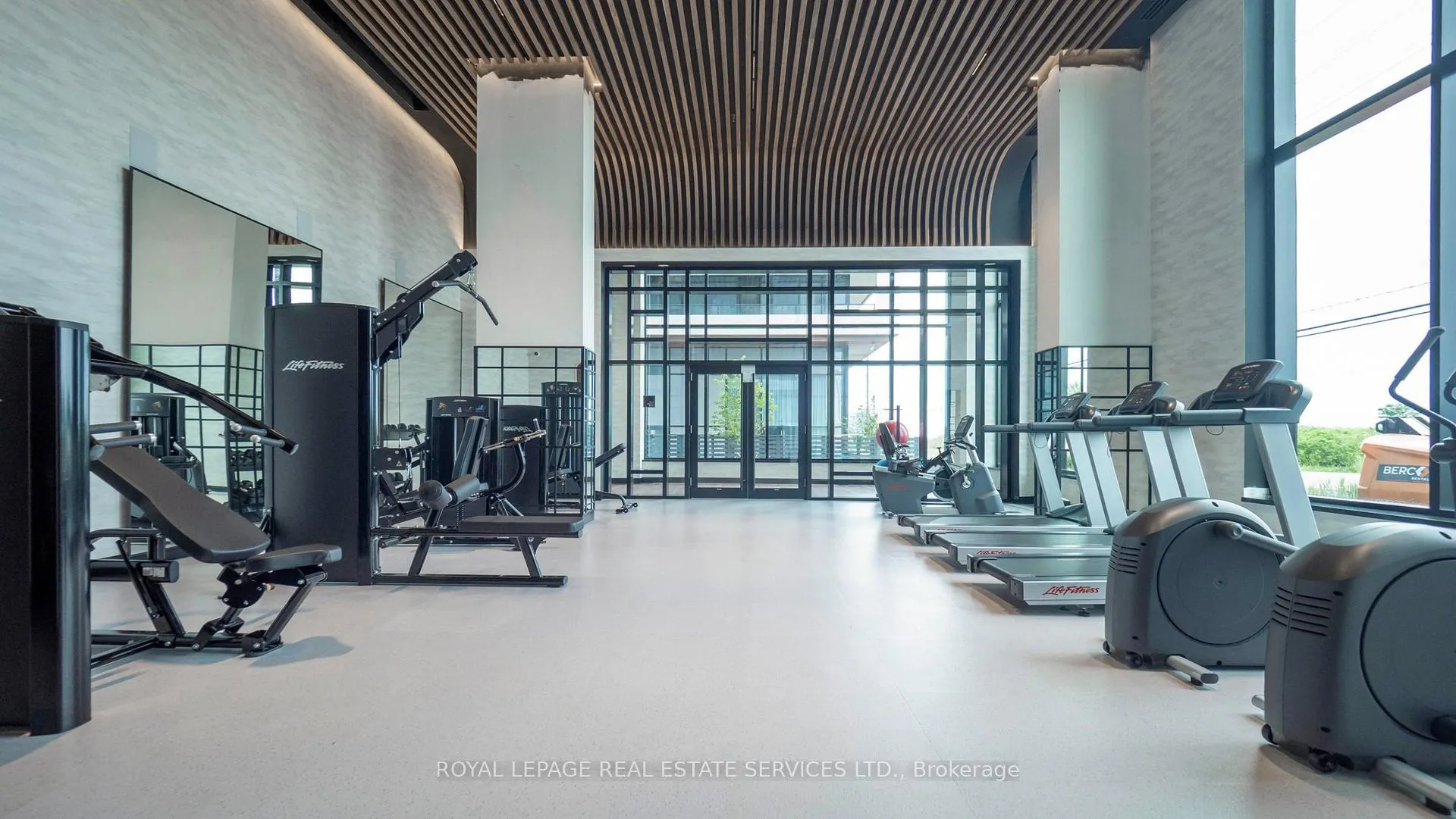 Photo 38 of Unit 521, 3240 William Coltson Avenue, Oakville, Joshua Meadows — HOMEH