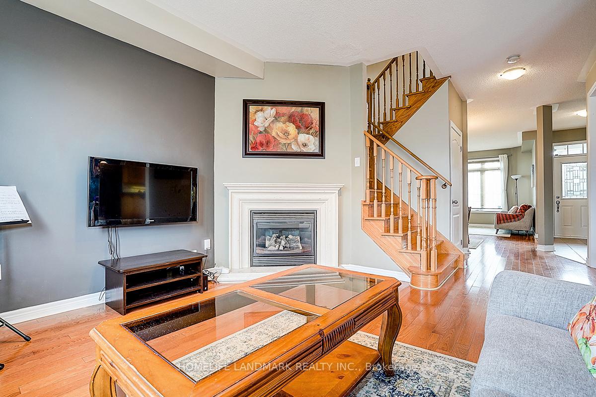 Photo 9 of 14 Tottenham Court, Markham, Cornell — HOMEH