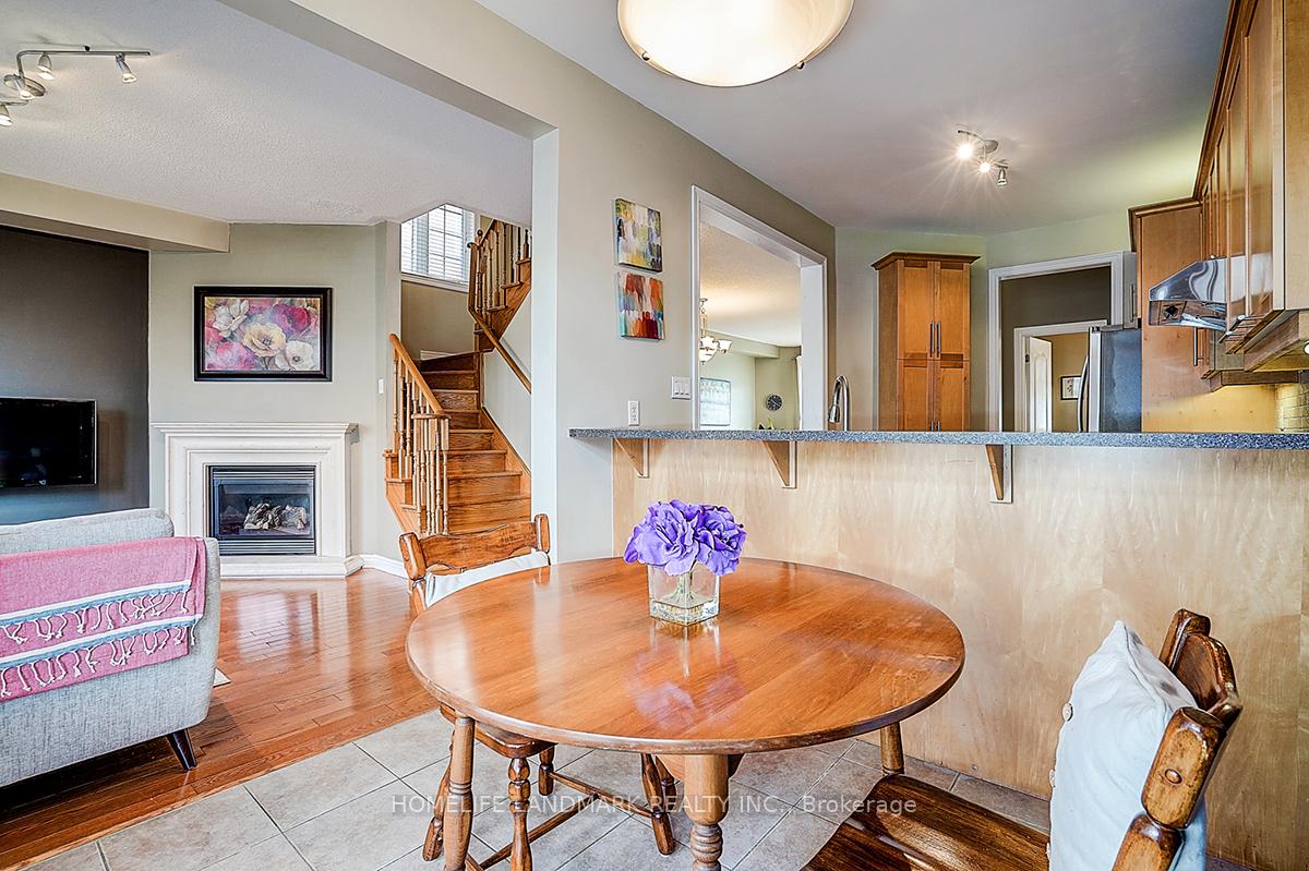 Photo 11 of 14 Tottenham Court, Markham, Cornell — HOMEH