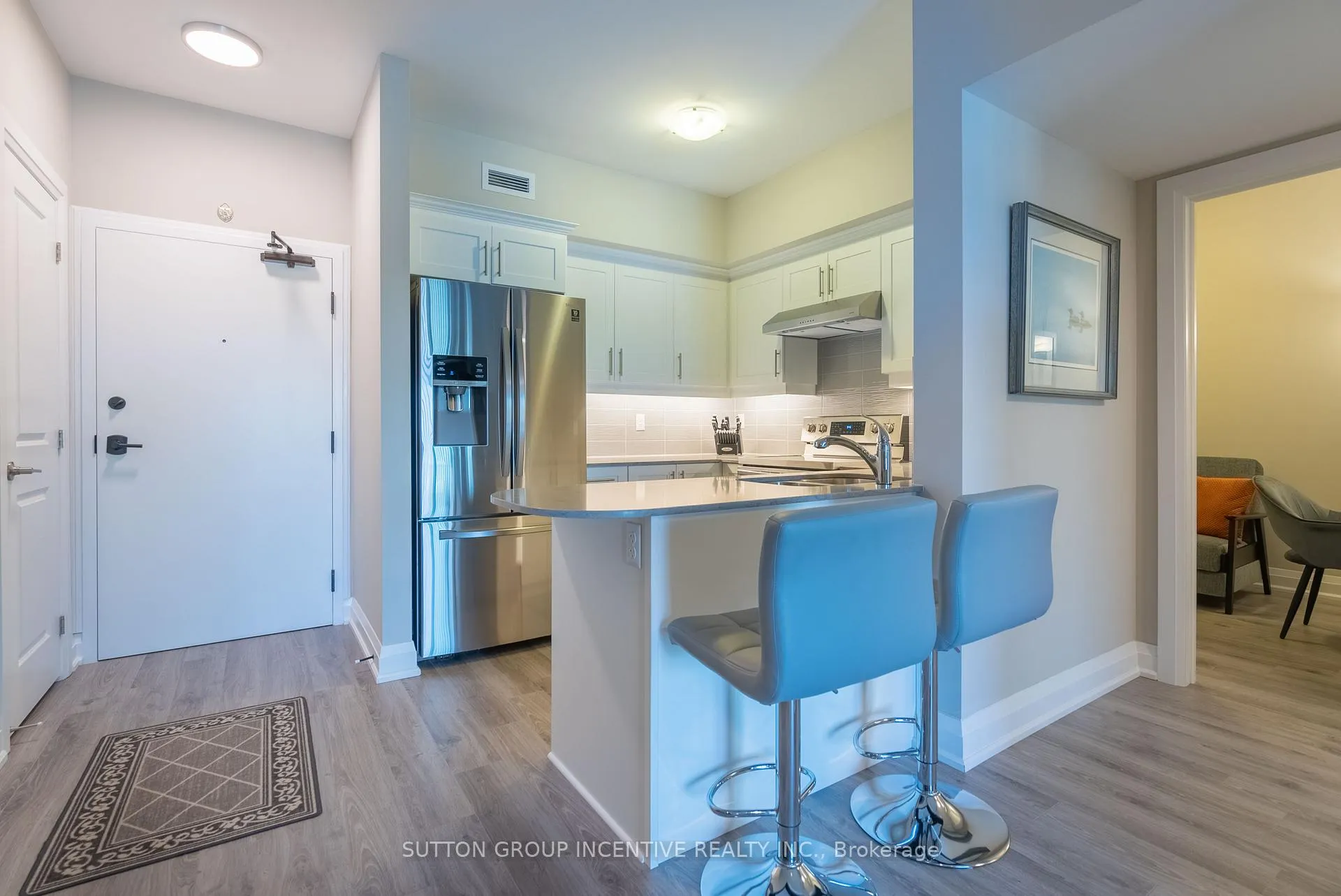 Photo 3 of Unit 305, 54 Koda Street, Barrie, Rural Barrie Southwest — HOMEH