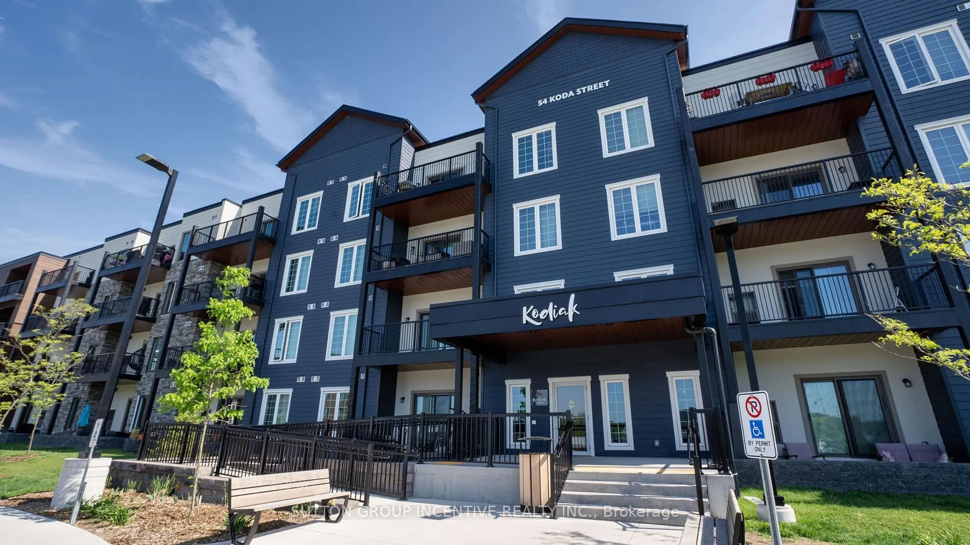 Photo 17 of Unit 305, 54 Koda Street, Barrie, Rural Barrie Southwest — HOMEH