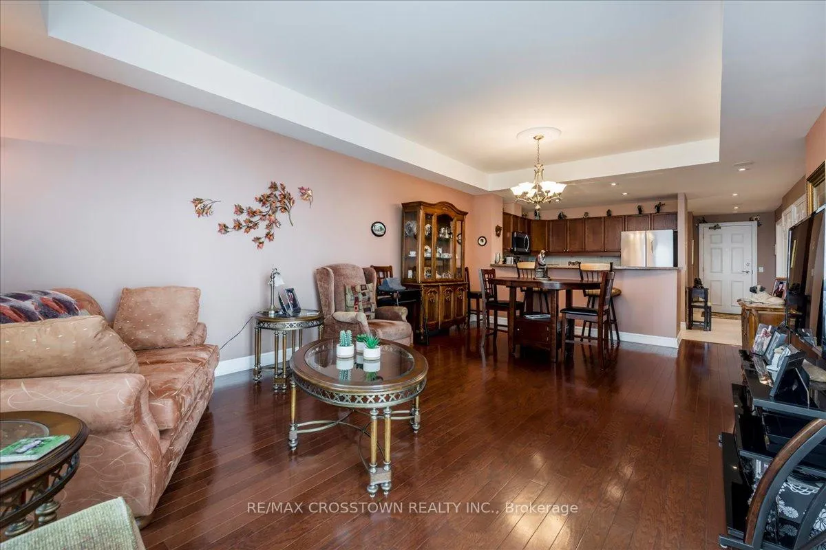 Photo 15 of Unit 406, 6 Toronto Street, Barrie, City Centre — HOMEH