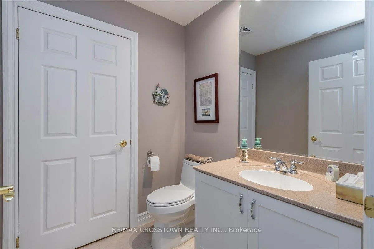 Photo 29 of Unit 406, 6 Toronto Street, Barrie, City Centre — HOMEH