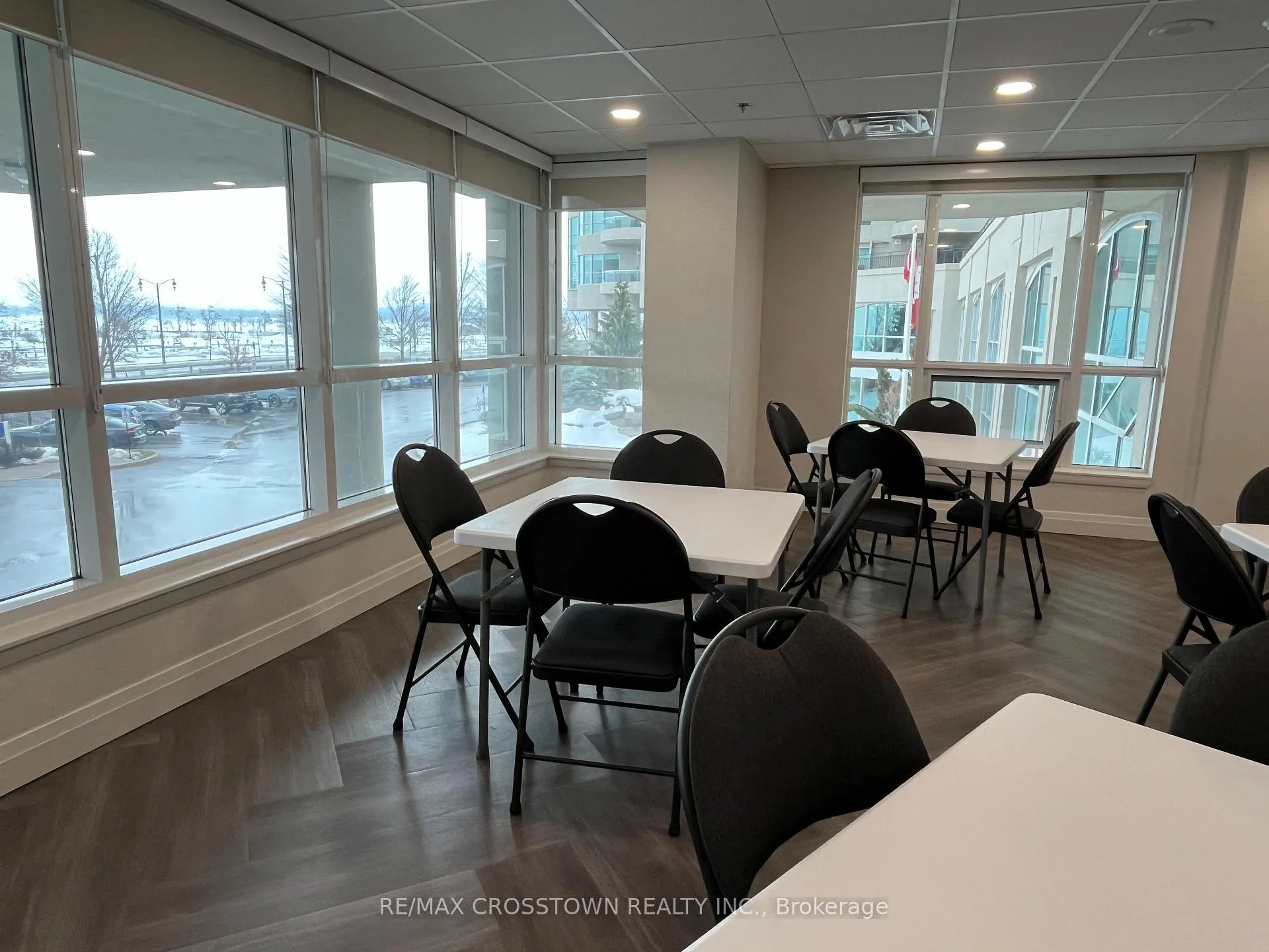 Photo 33 of Unit 406, 6 Toronto Street, Barrie, City Centre — HOMEH