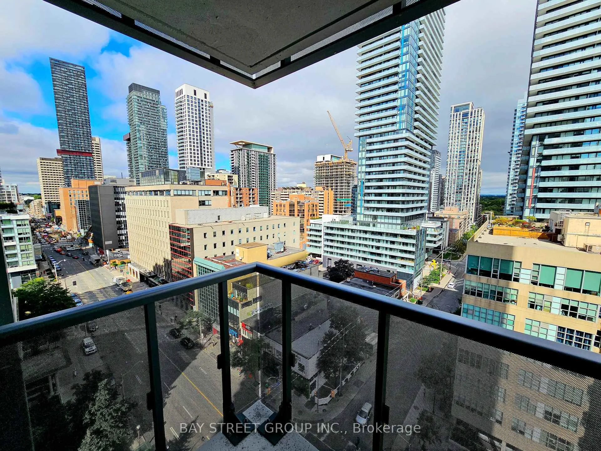 Photo 10 of Unit 1205, 125 Redpath Avenue, Toronto, Mount Pleasant West — HOMEH
