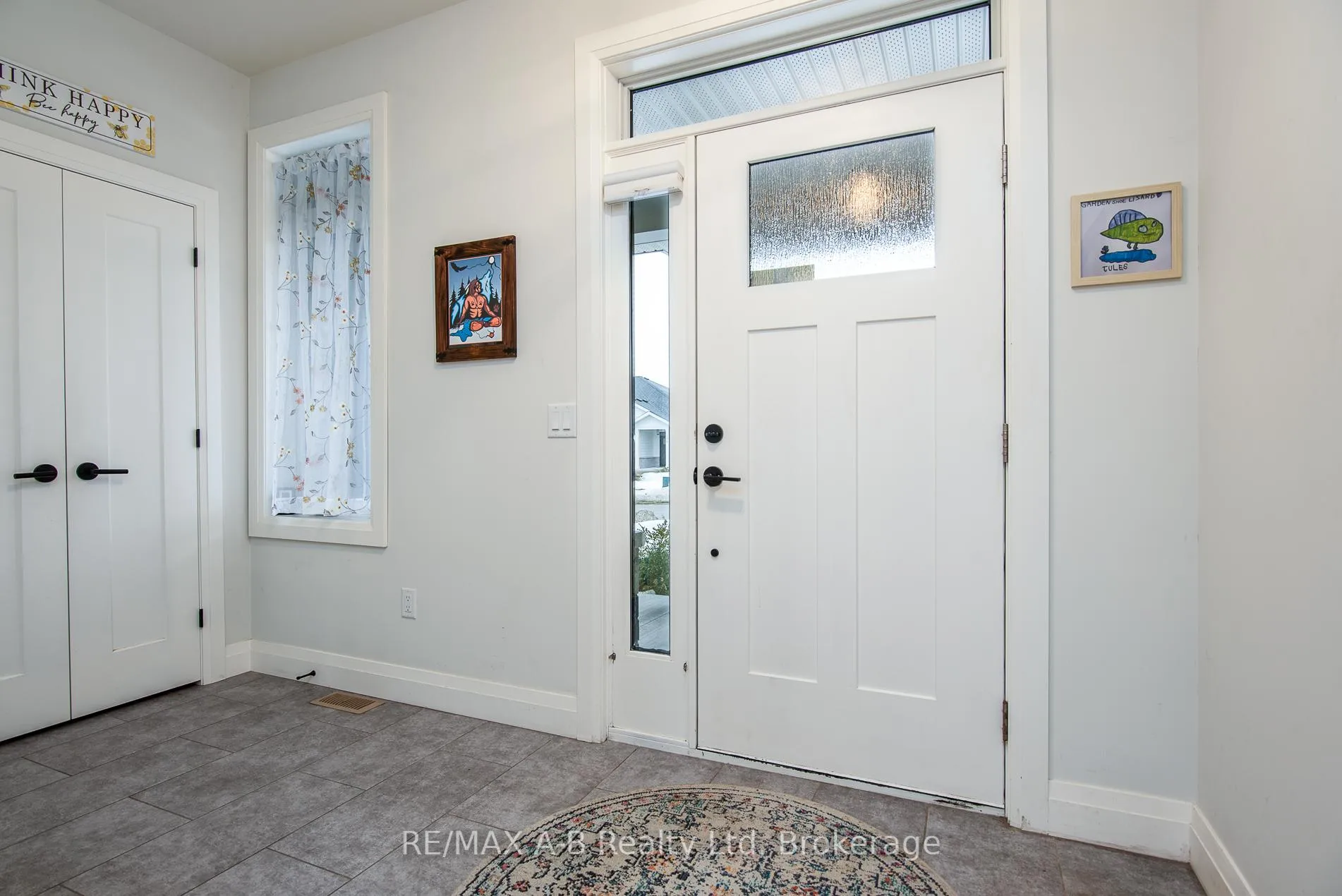 Photo 9 of 149 Ridgewood Crescent, St. Marys — HOMEH