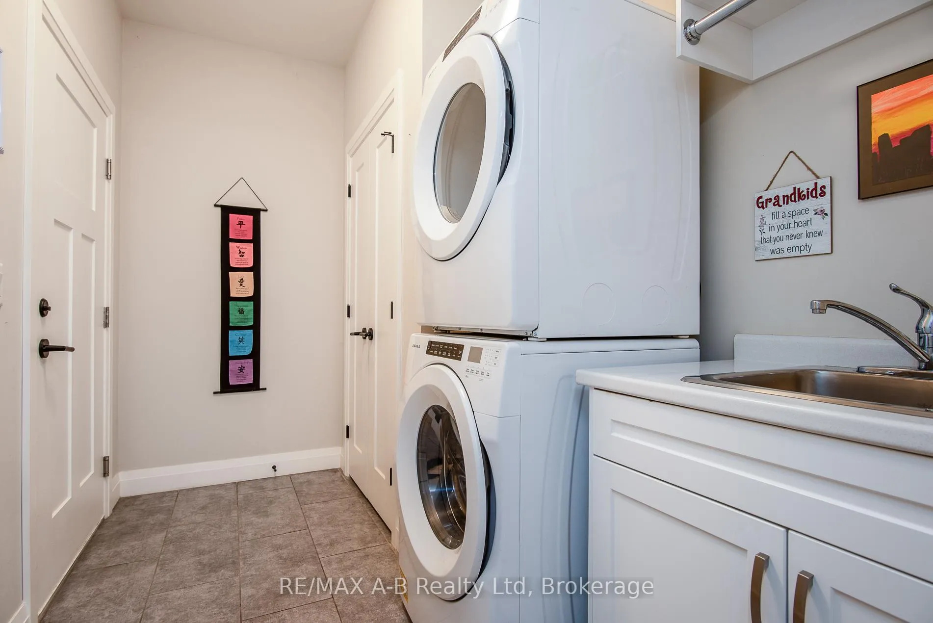 Photo 29 of 149 Ridgewood Crescent, St. Marys — HOMEH