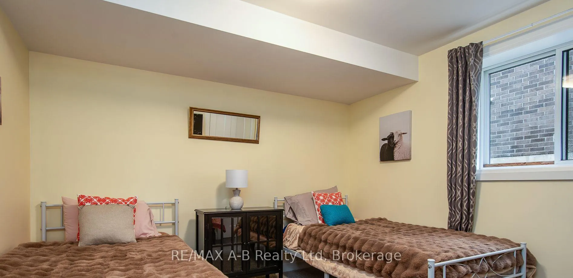 Photo 42 of 149 Ridgewood Crescent, St. Marys — HOMEH
