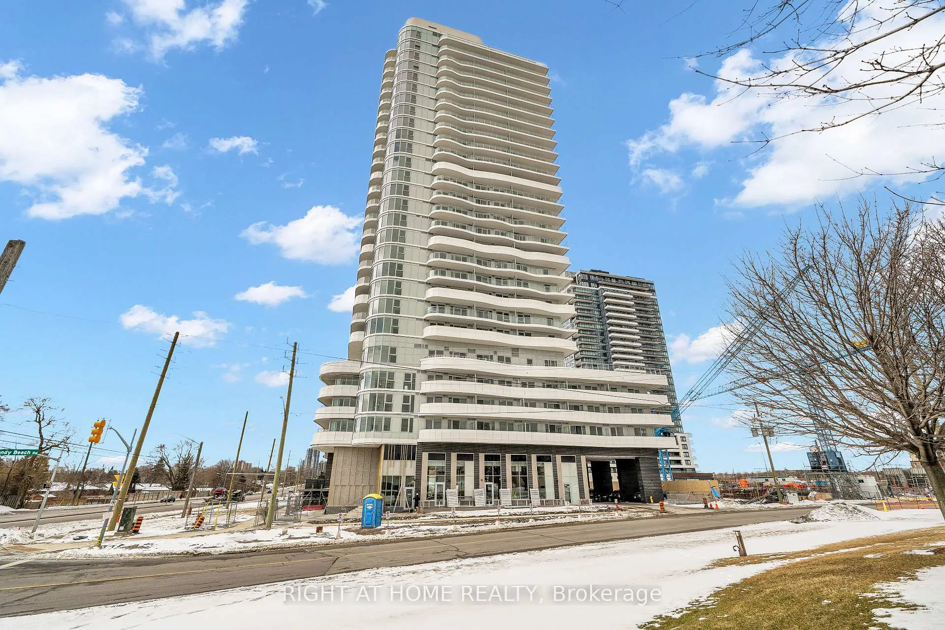 Photo 14 of Unit 2204, 1010 Sandy Beach Road, Pickering, Bay Ridges — HOMEH
