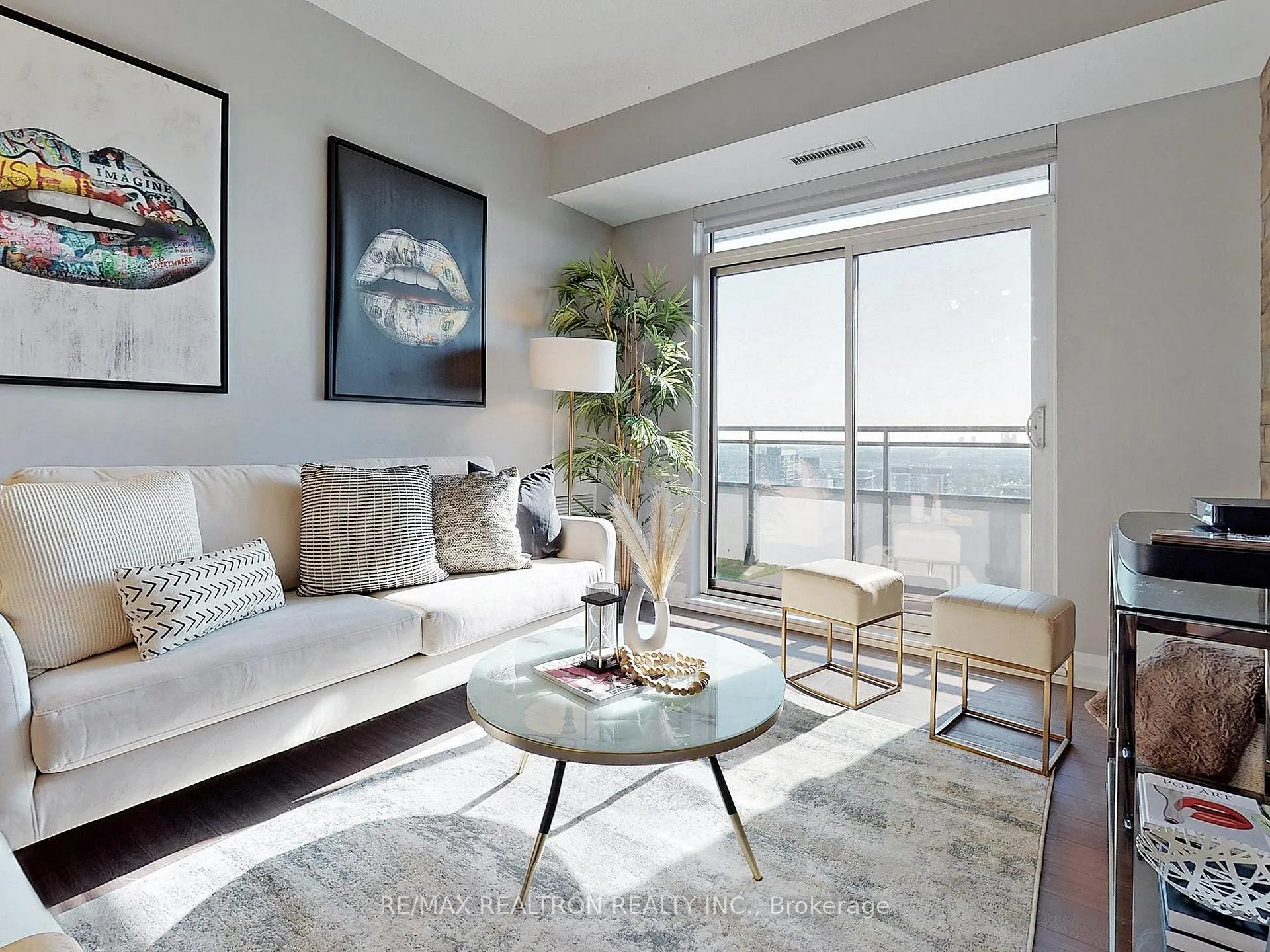 Photo 4 of Unit LPH 2505, 7890 Bathurst Street, Vaughan, Beverley Glen — HOMEH