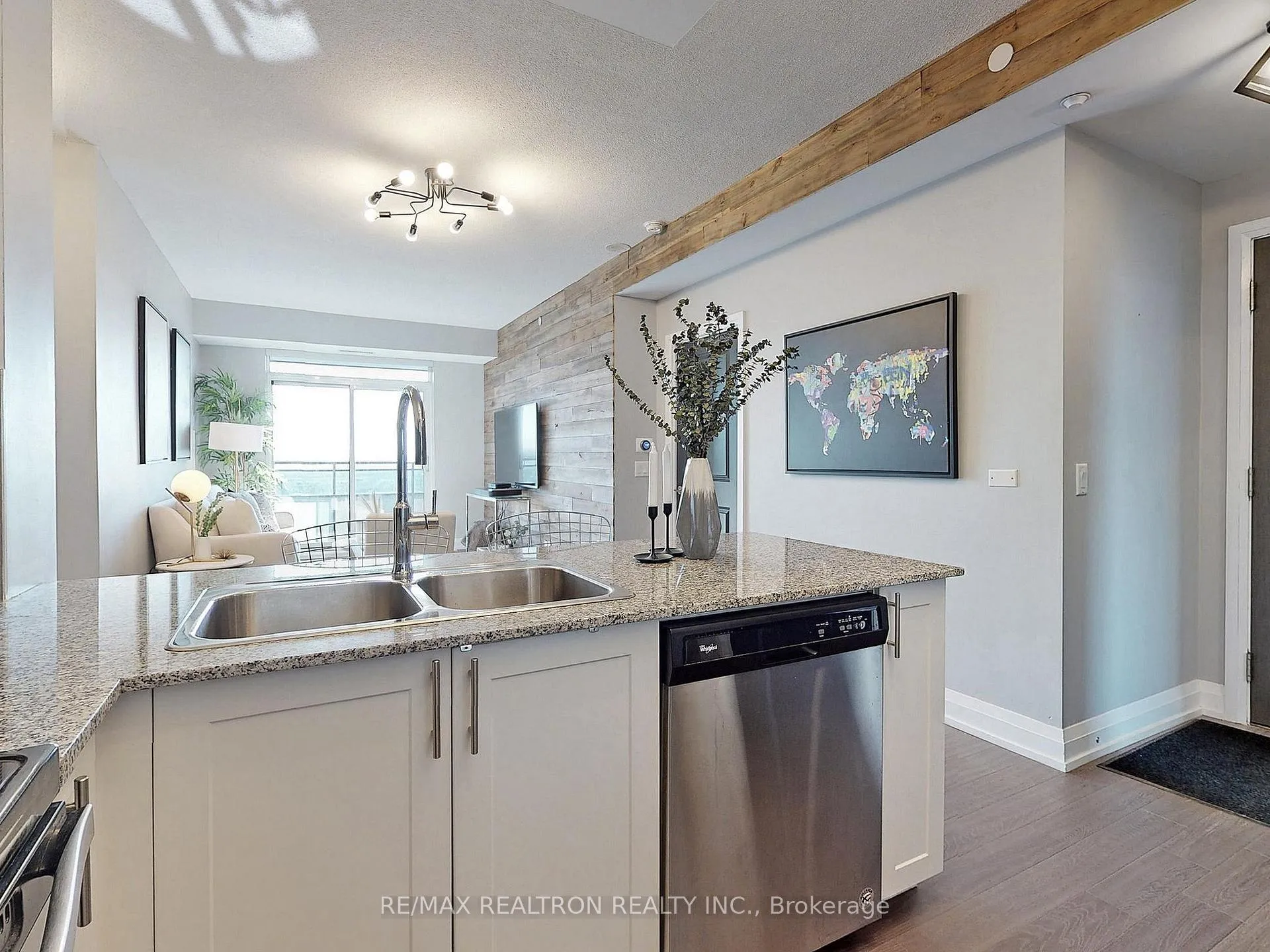 Photo 11 of Unit LPH 2505, 7890 Bathurst Street, Vaughan, Beverley Glen — HOMEH