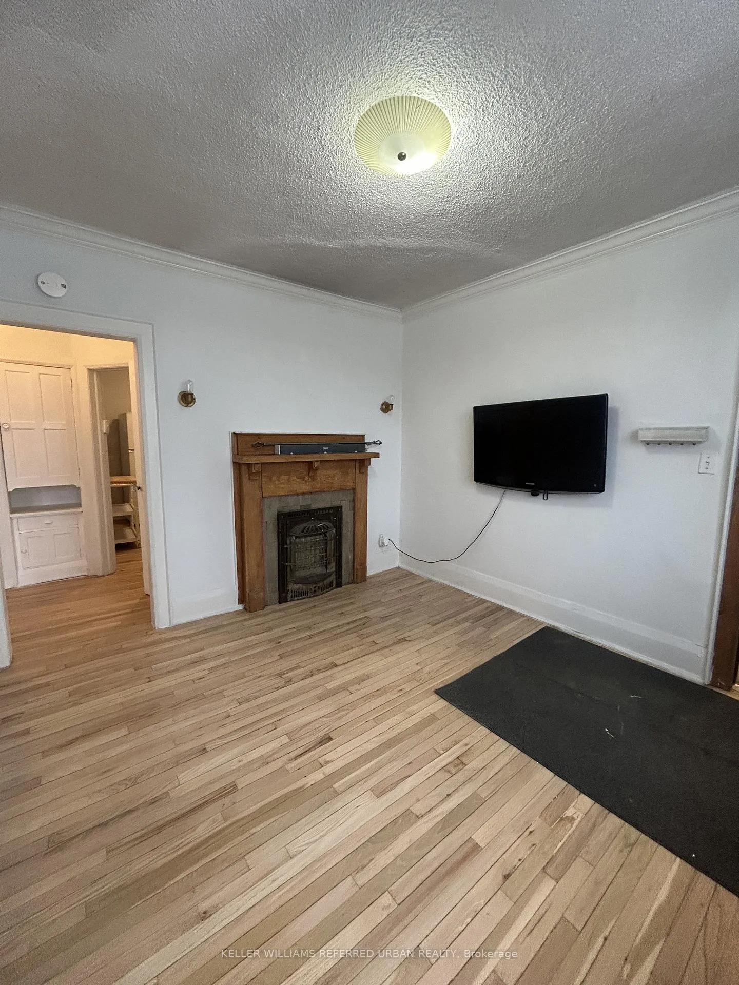 Photo 3 of Unit 6, 28 Springhurst Avenue, Toronto, South Parkdale — HOMEH