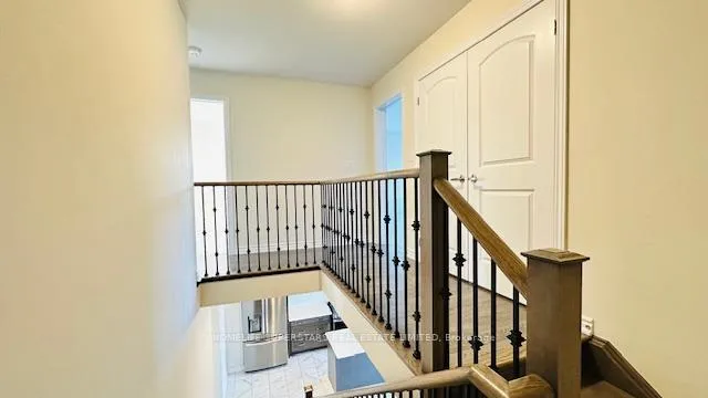 Photo 10 of 2 Discovery Drive, Thorold, Rolling Meadows — HOMEH