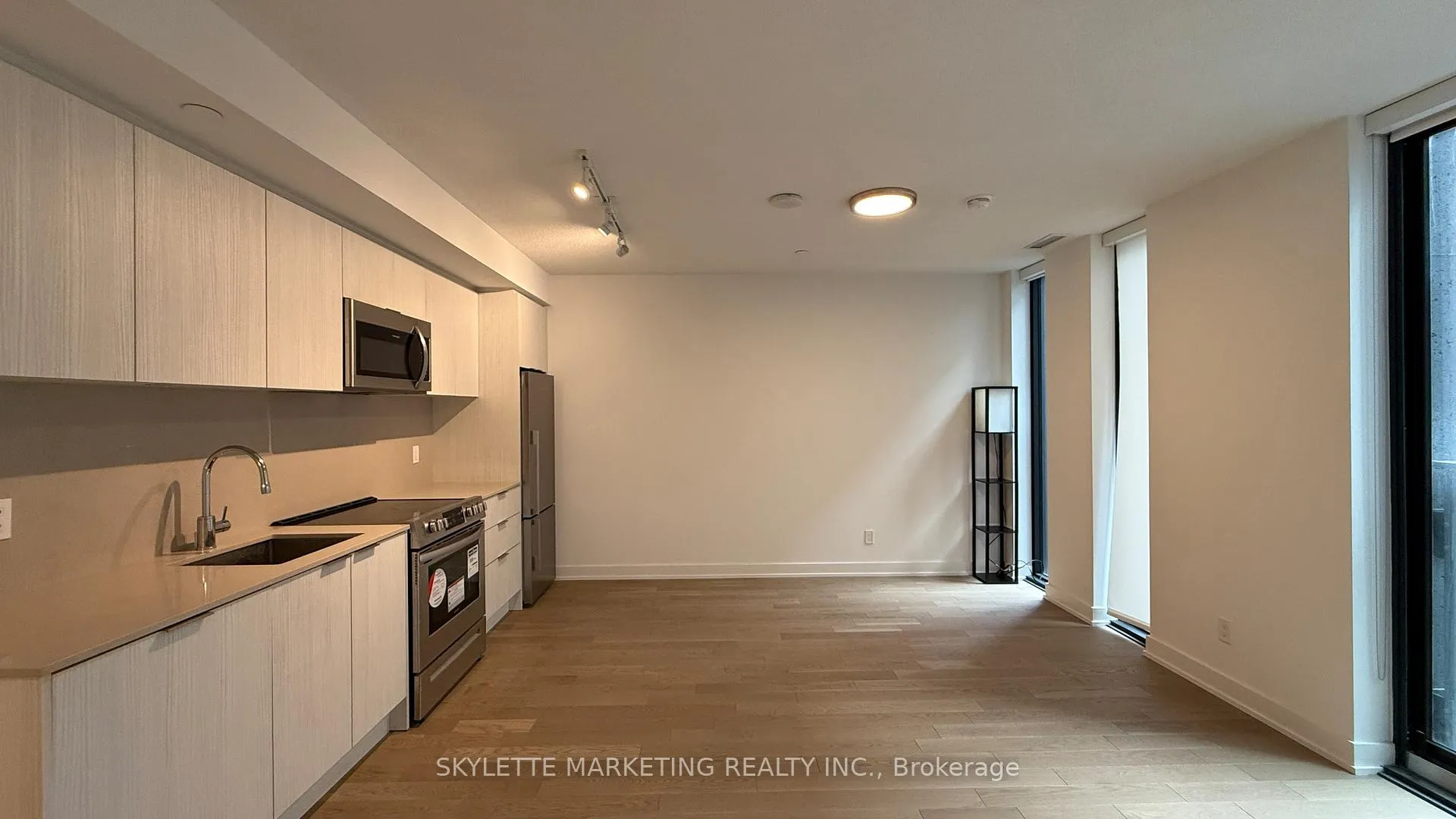 Photo 1 of Unit 207, 25 Richmond Street E, Toronto, Church-Yonge Corridor — HOMEH